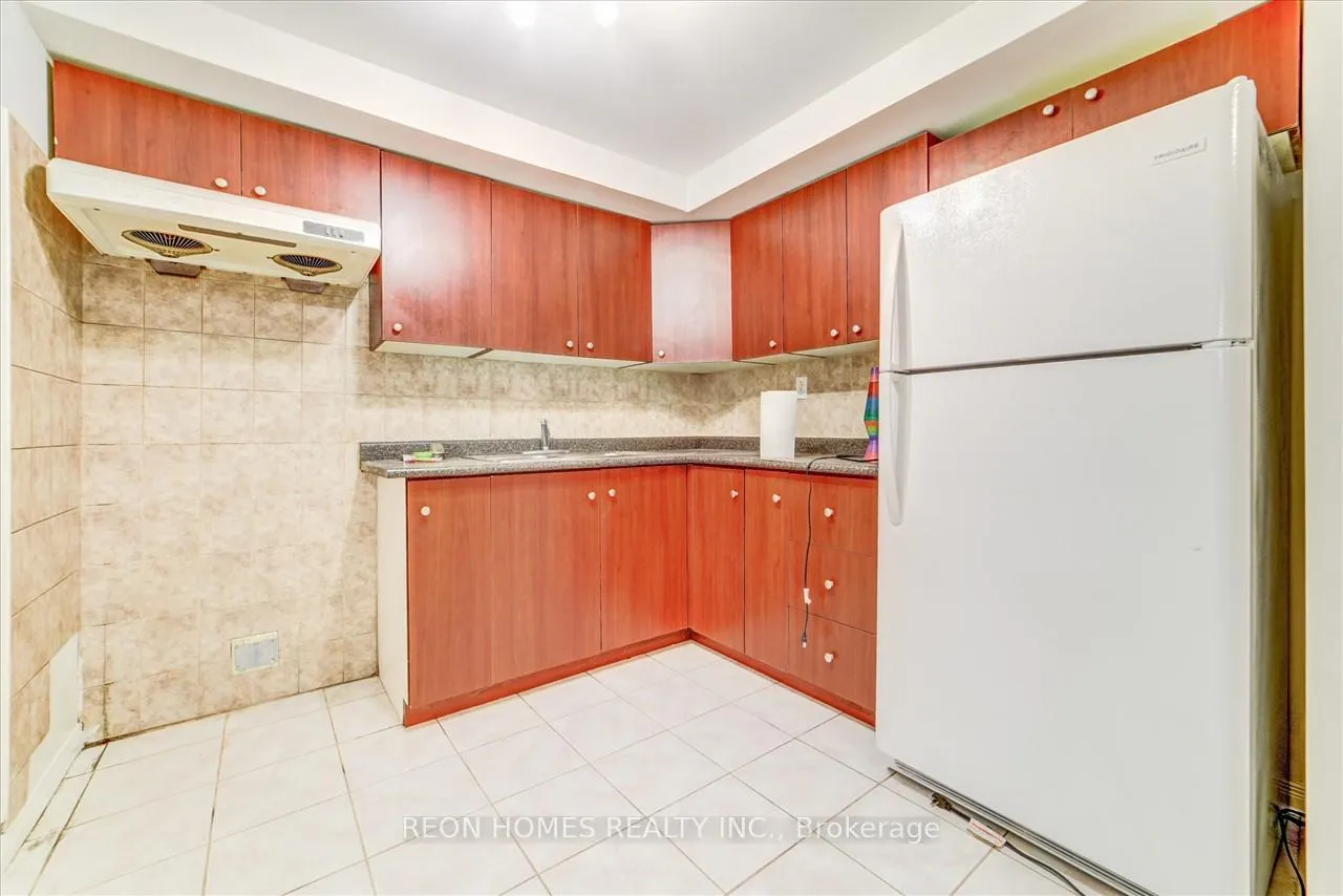 Photo 26 of 322 Elson Street, Markham, Cedarwood — HOMEH