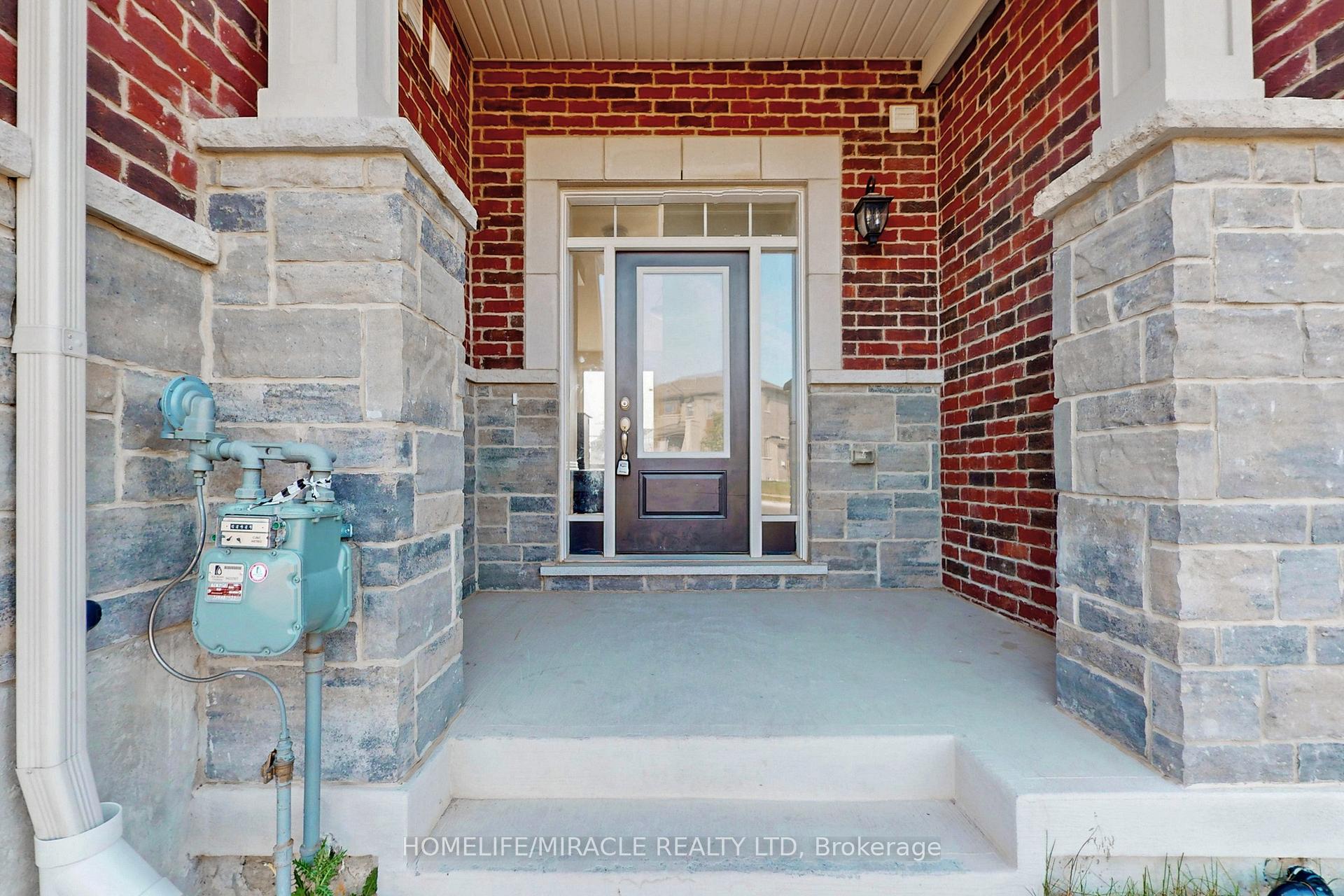 Photo 5 of 200 Histand Trail, Kitchener — HOMEH