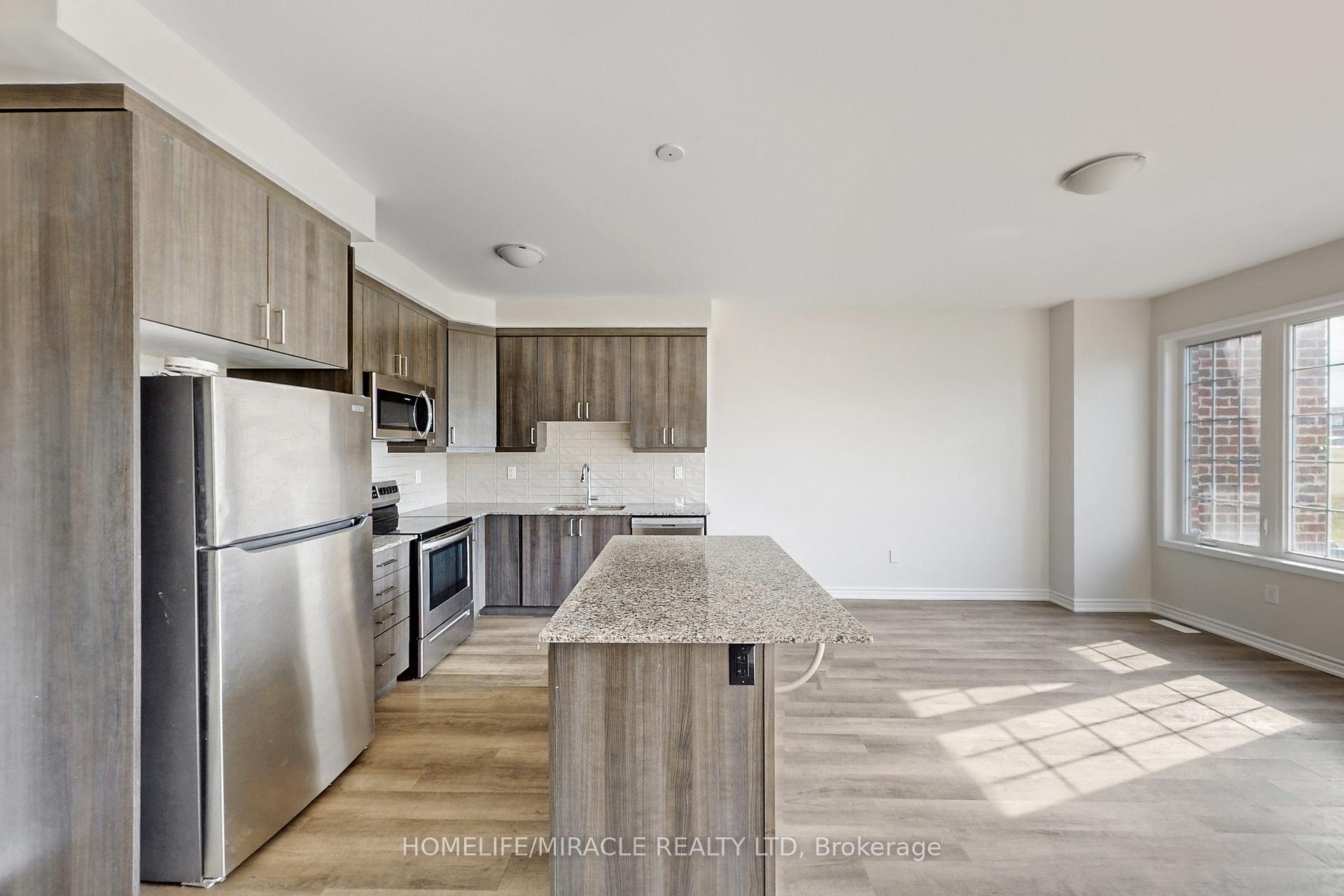 Photo 11 of 200 Histand Trail, Kitchener — HOMEH
