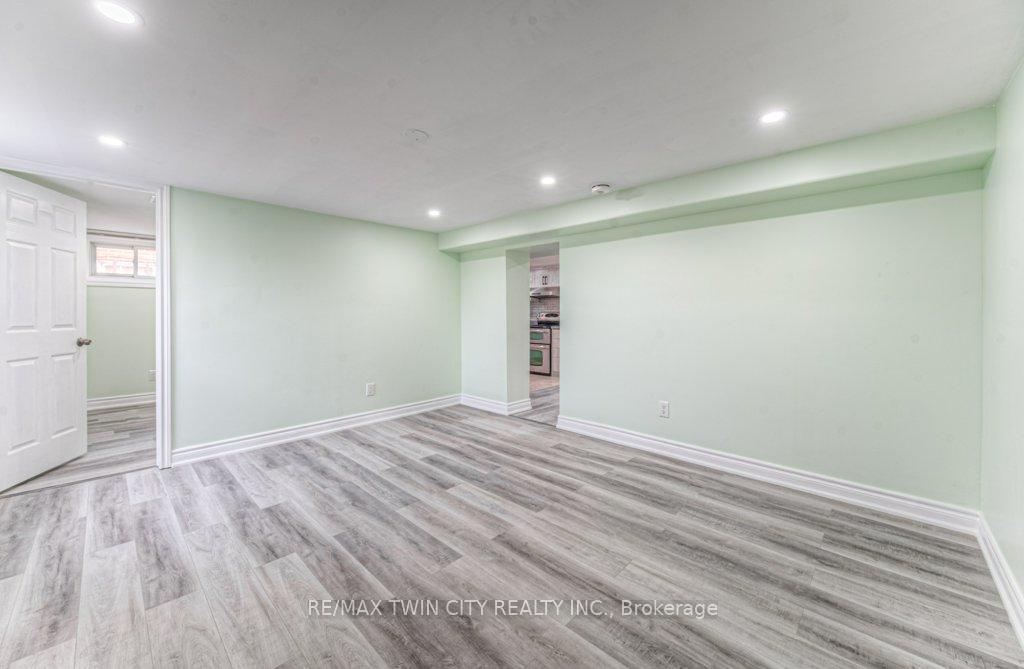 Photo 1 of 1138 Weber Street E, Kitchener — HOMEH