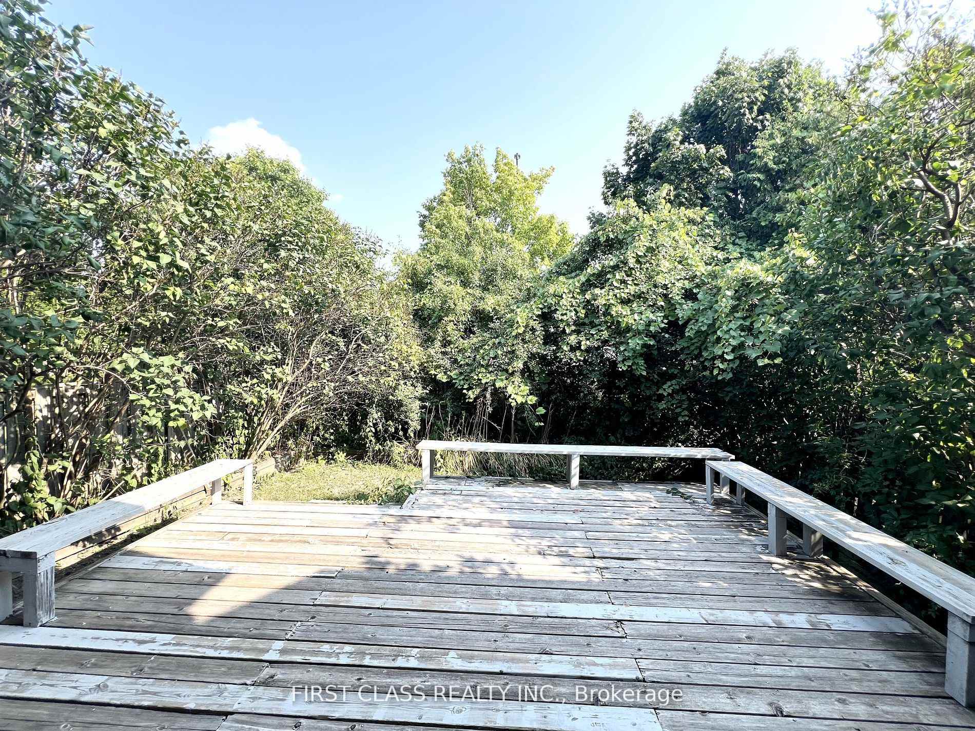 Photo 5 of 15 Rachel Crescent, Markham, Cachet — HOMEH