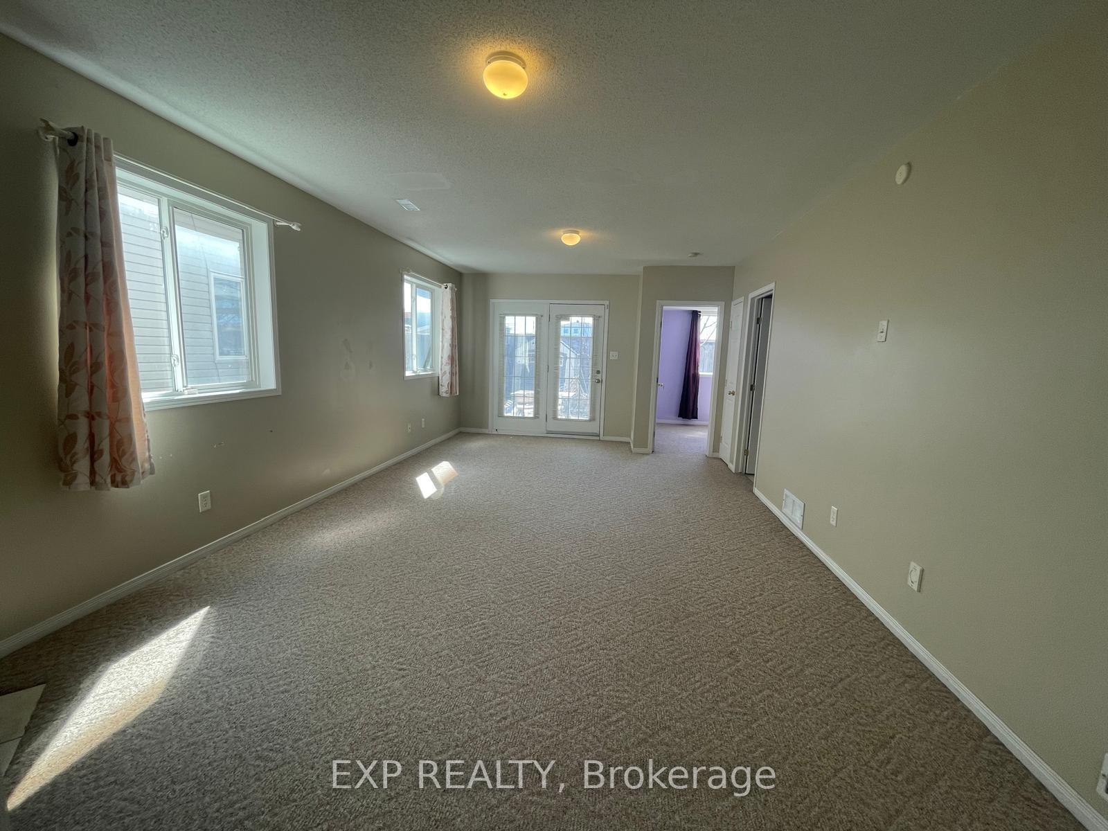 Photo 34 of 128 Castle Glen Crescent, Ottawa, Kanata - Glencairn/Hazeldean — HOMEH