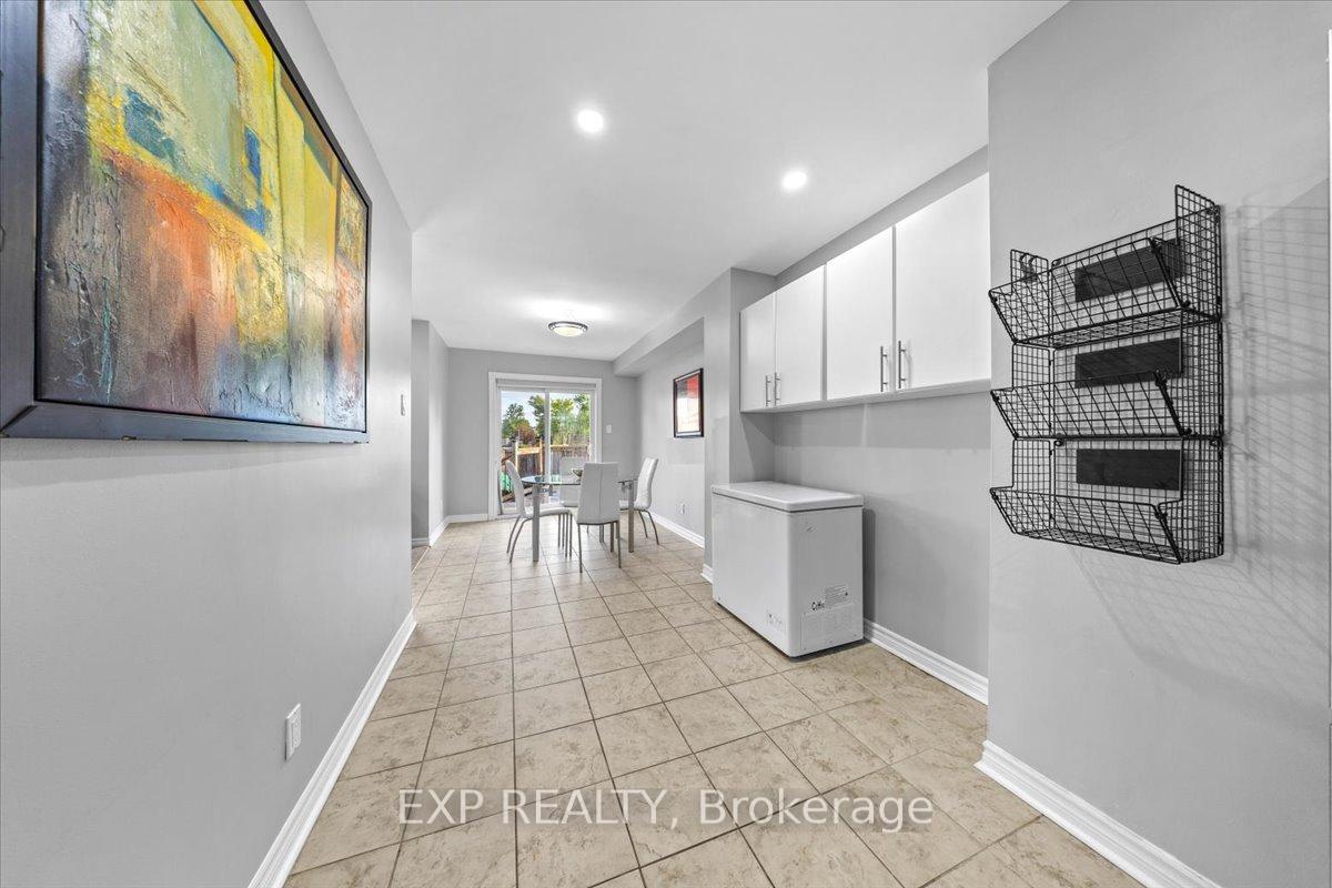 Photo 14 of 93 Cedarock Drive, Ottawa, Kanata - Bridlewood — HOMEH
