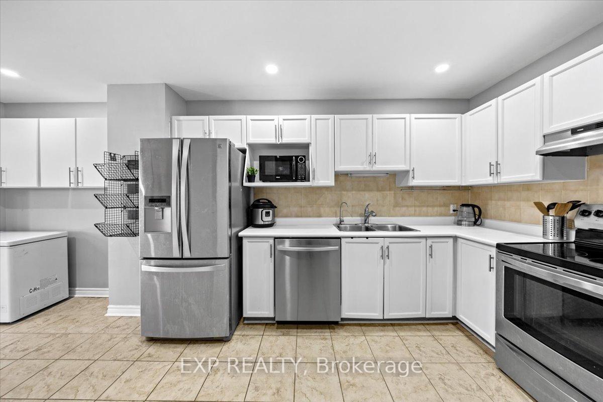 Photo 16 of 93 Cedarock Drive, Ottawa, Kanata - Bridlewood — HOMEH