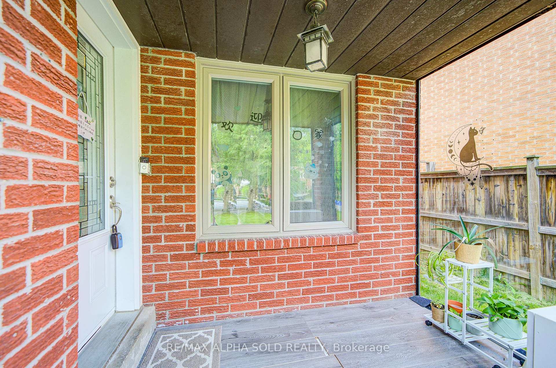 Photo 5 of 14 Miley Drive, Markham, Markville — HOMEH