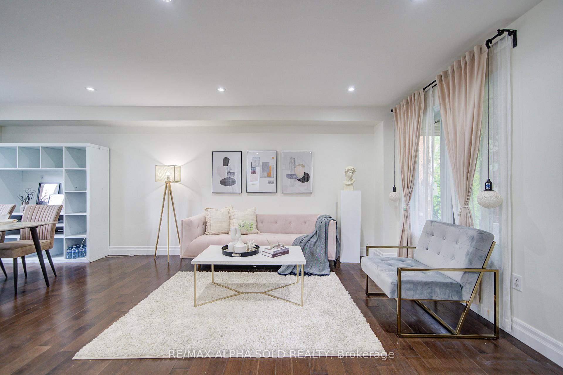 Photo 7 of 14 Miley Drive, Markham, Markville — HOMEH