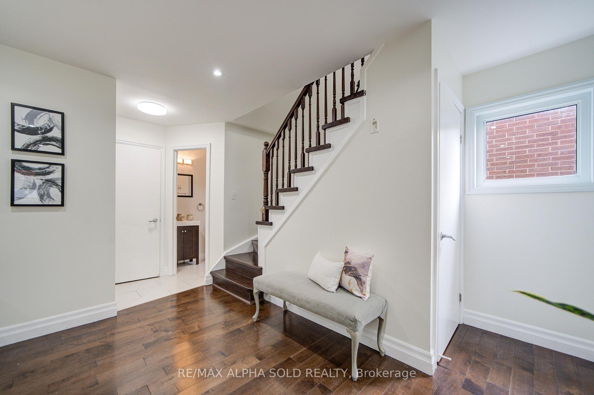 Photo 14 of 14 Miley Drive, Markham, Markville — HOMEH