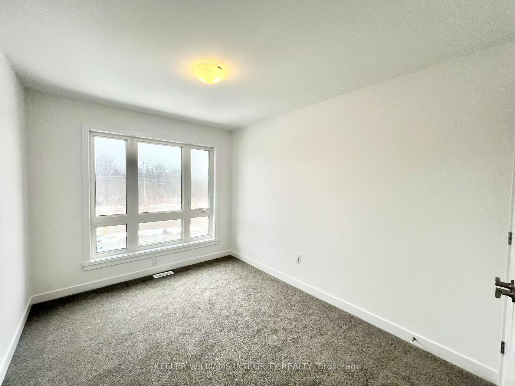 Photo 25 of 1060 Kitigan Grove, Ottawa, Kanata - Kanata Lakes/Heritage Hills — HOMEH