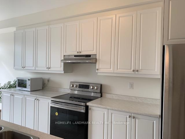 Photo 6 of 36 Celano Drive, Hamilton, Waterdown — HOMEH