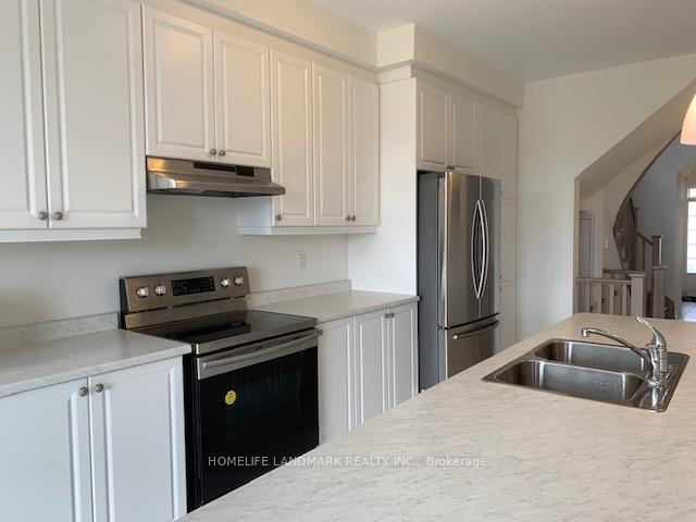 Photo 7 of 36 Celano Drive, Hamilton, Waterdown — HOMEH