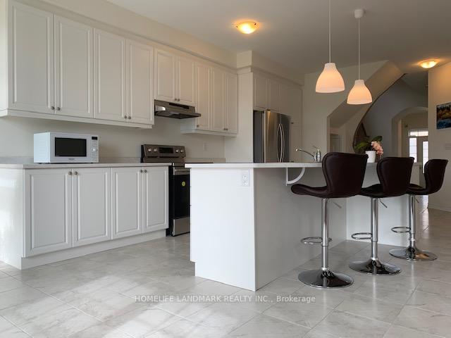 Photo 8 of 36 Celano Drive, Hamilton, Waterdown — HOMEH