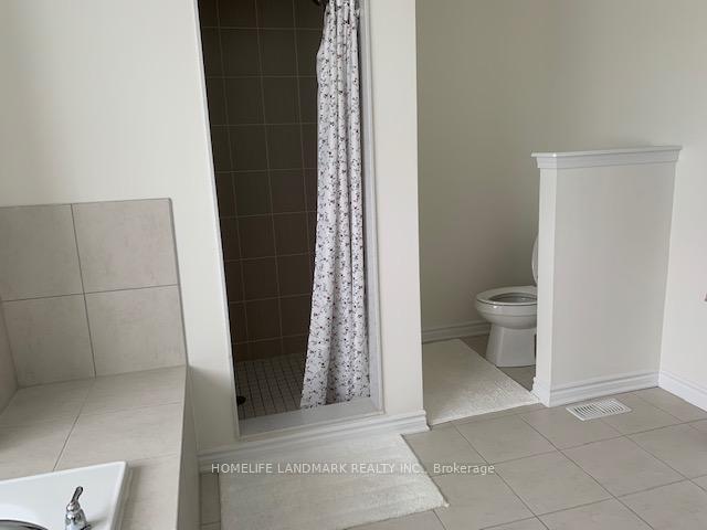 Photo 14 of 36 Celano Drive, Hamilton, Waterdown — HOMEH