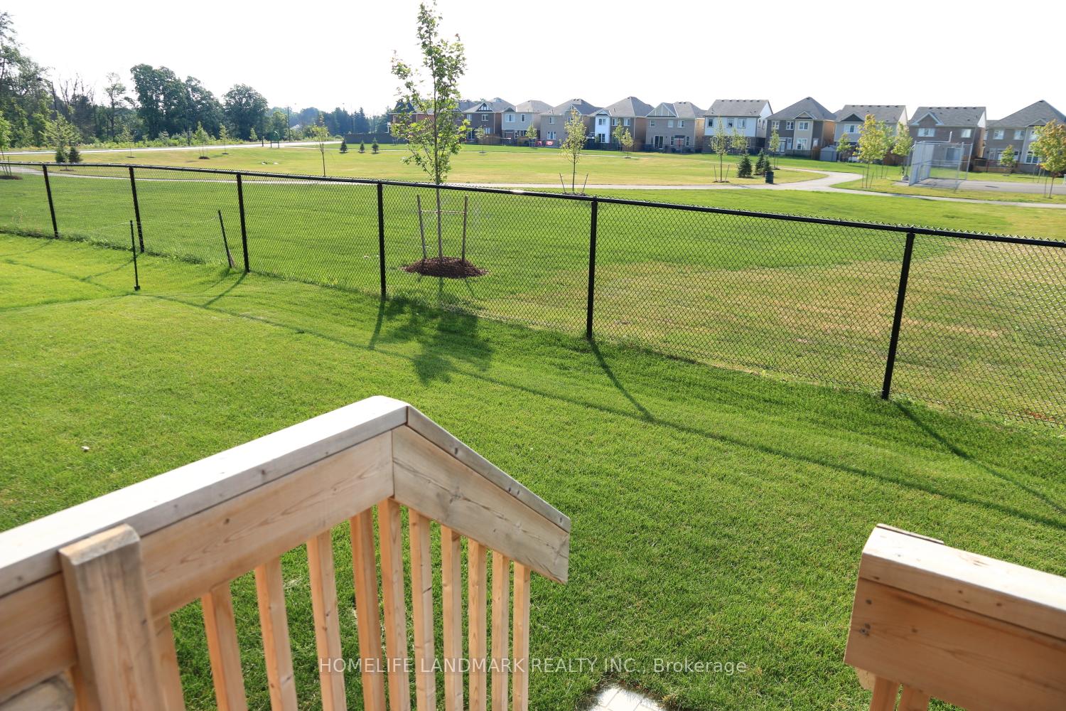 Photo 20 of 36 Celano Drive, Hamilton, Waterdown — HOMEH