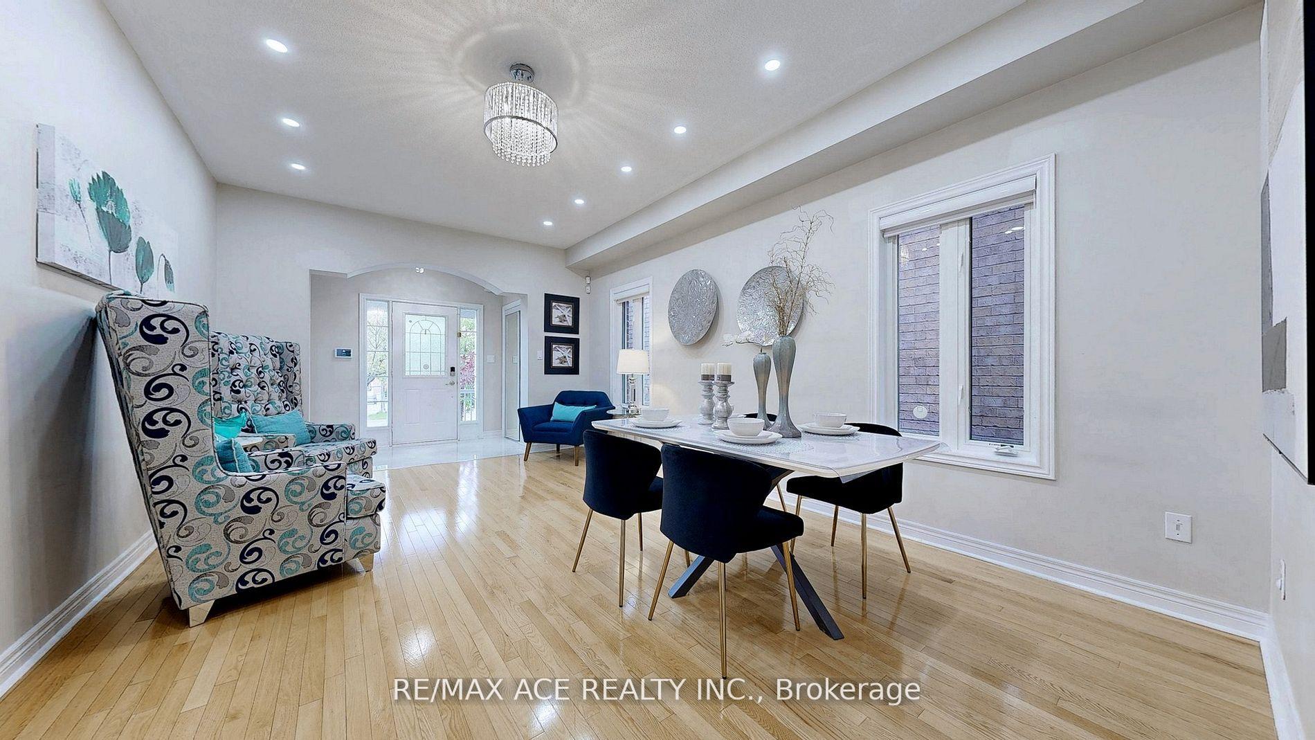 Photo 4 of 24 Pamgrey Road, Markham, Greensborough — HOMEH