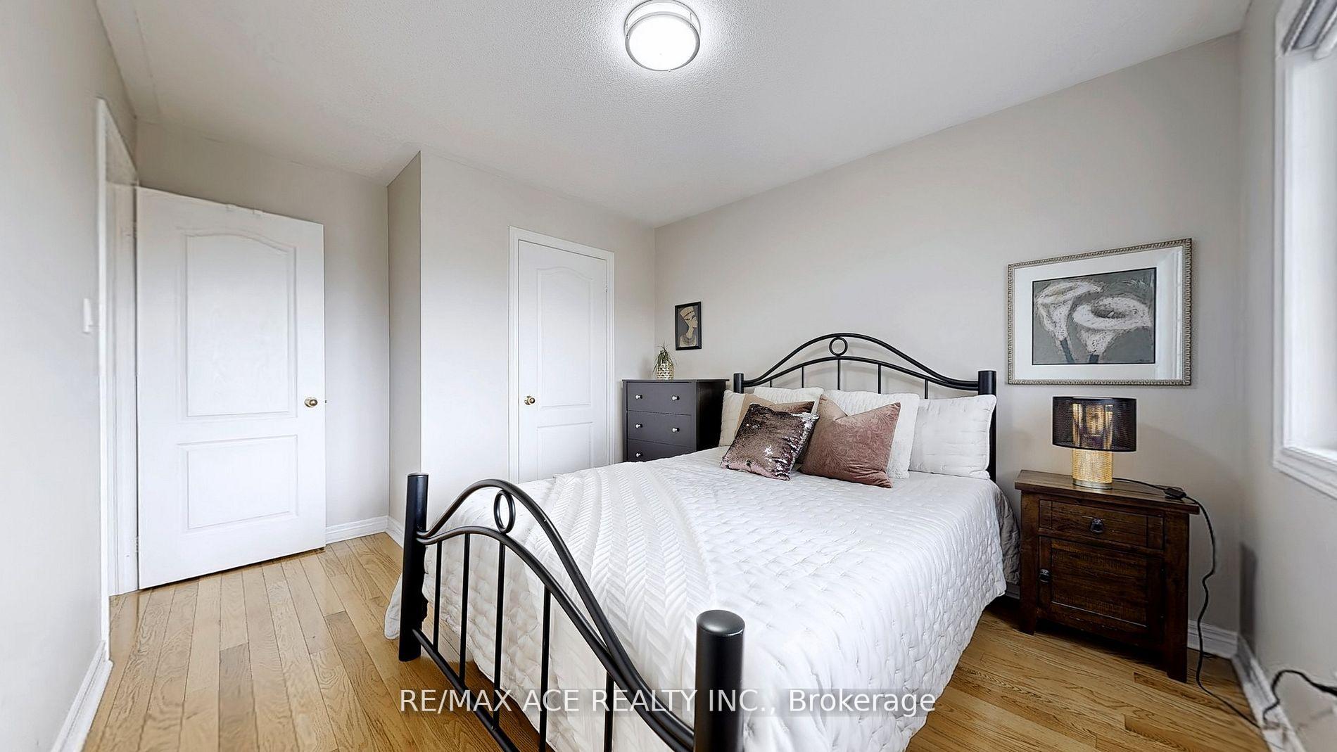Photo 32 of 24 Pamgrey Road, Markham, Greensborough — HOMEH
