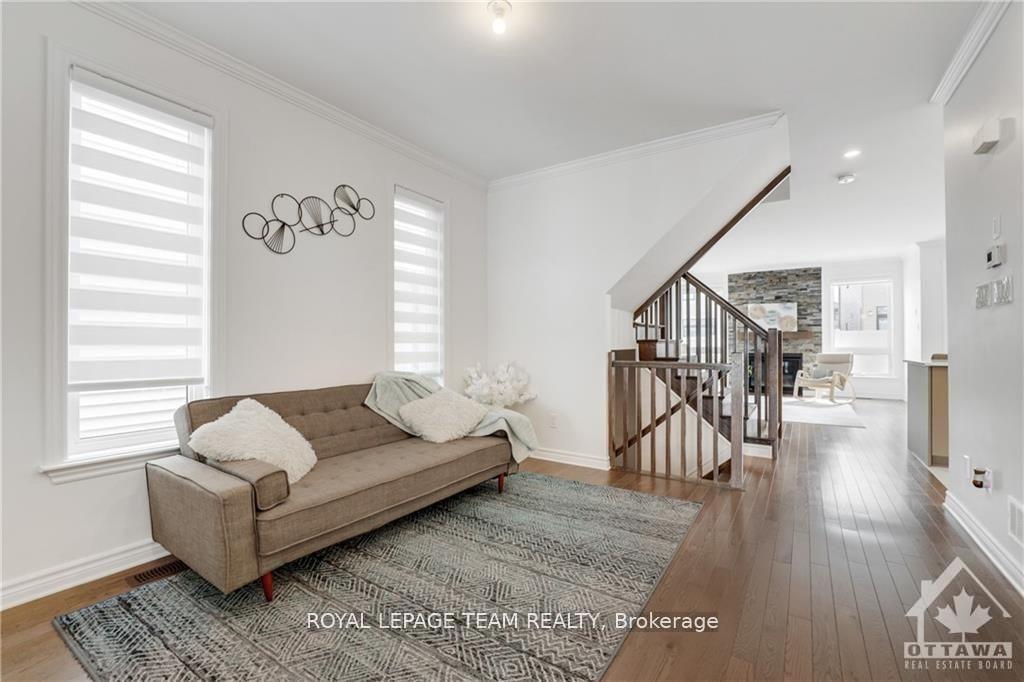 Photo 3 of 575 Honeylocust Avenue, Ottawa, Kanata - Emerald Meadows/Trailwest — HOMEH