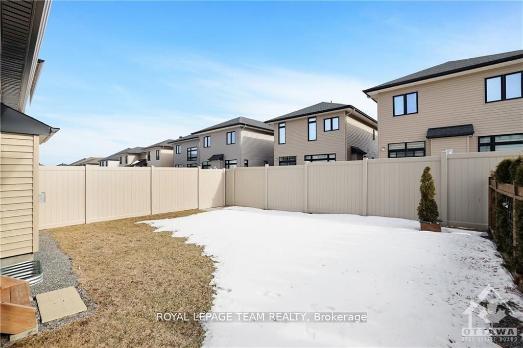 Photo 21 of 575 Honeylocust Avenue, Ottawa, Kanata - Emerald Meadows/Trailwest — HOMEH