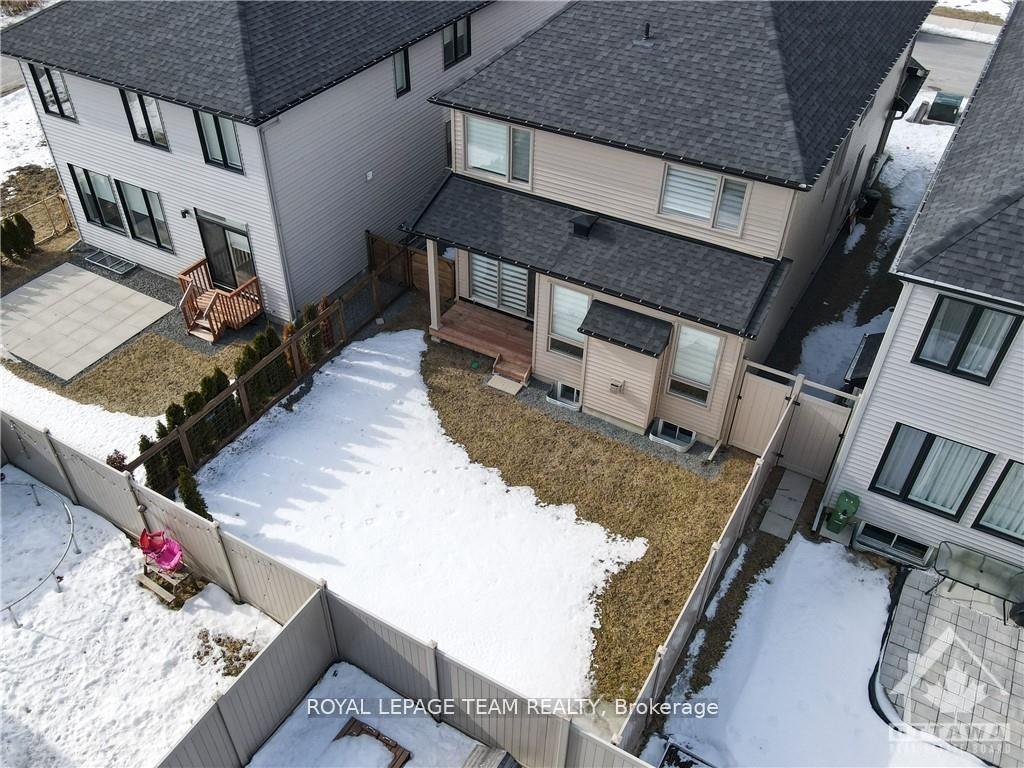 Photo 22 of 575 Honeylocust Avenue, Ottawa, Kanata - Emerald Meadows/Trailwest — HOMEH