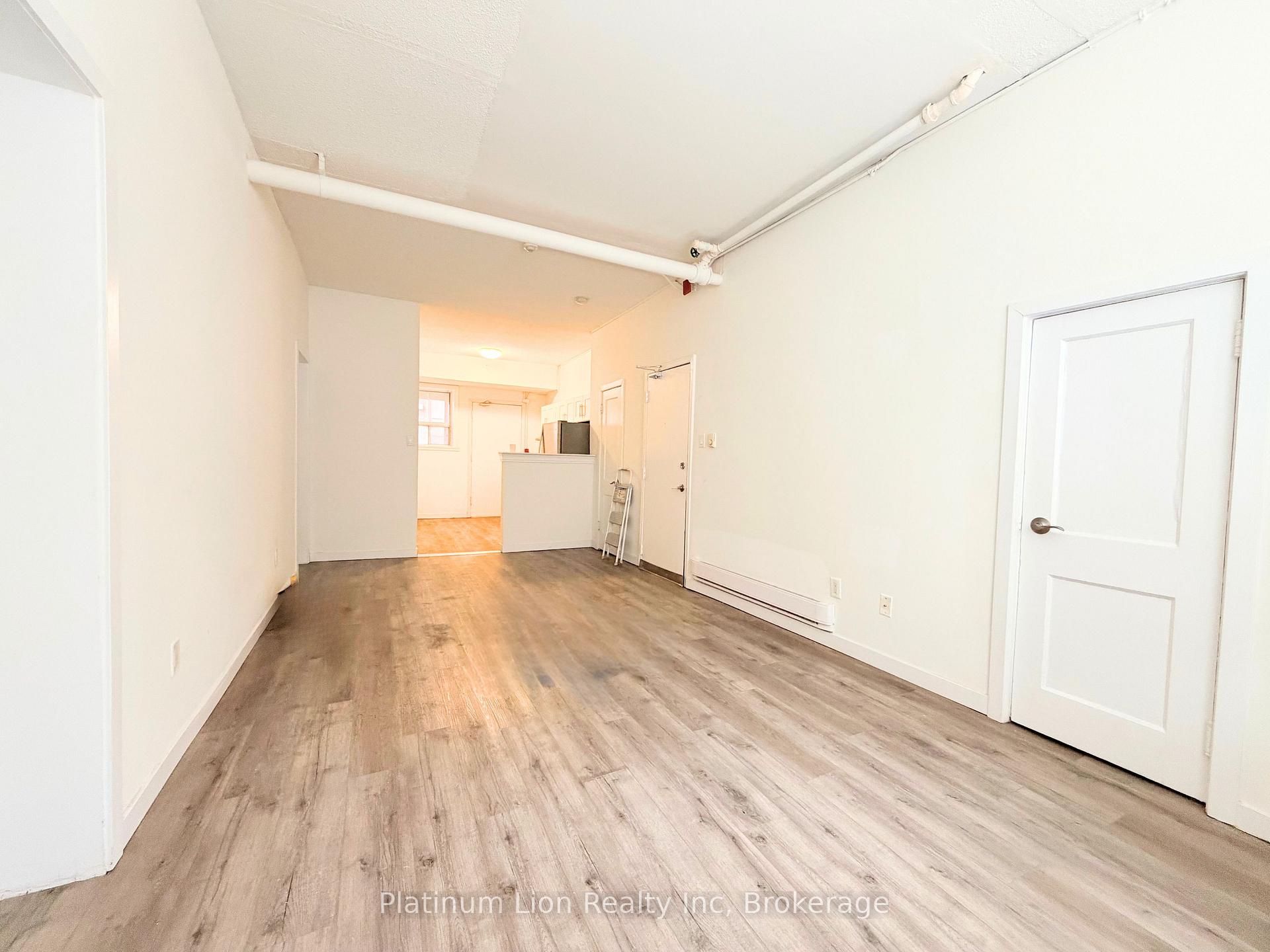Photo 6 of Unit 1, 121 Park Street S, Hamilton, Durand — HOMEH