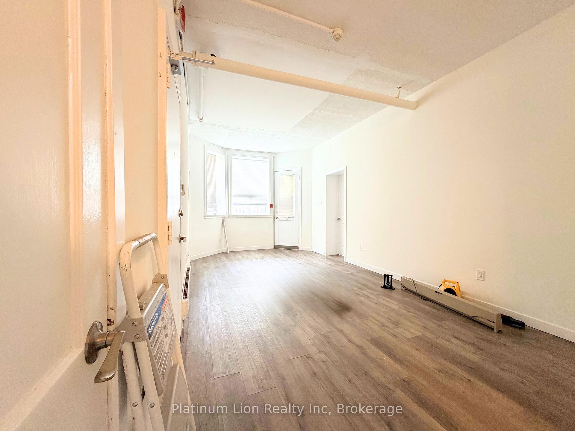 Photo 7 of Unit 1, 121 Park Street S, Hamilton, Durand — HOMEH