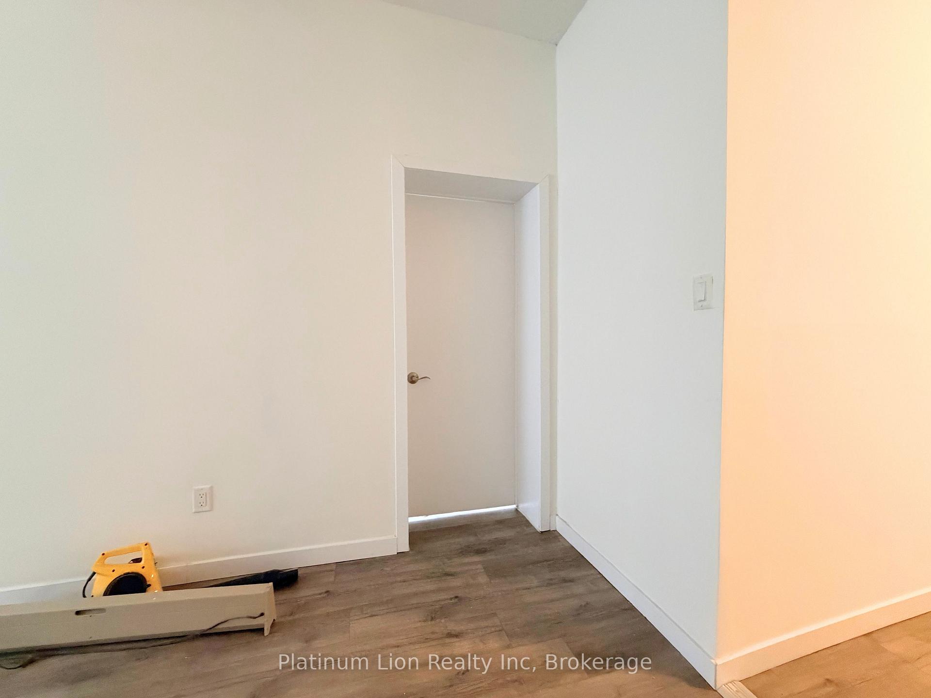 Photo 13 of Unit 1, 121 Park Street S, Hamilton, Durand — HOMEH
