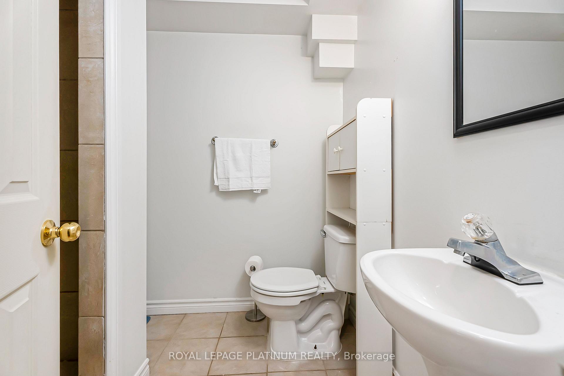 Photo 27 of 257 Grey Fox Drive, Kitchener, Larentian West — HOMEH