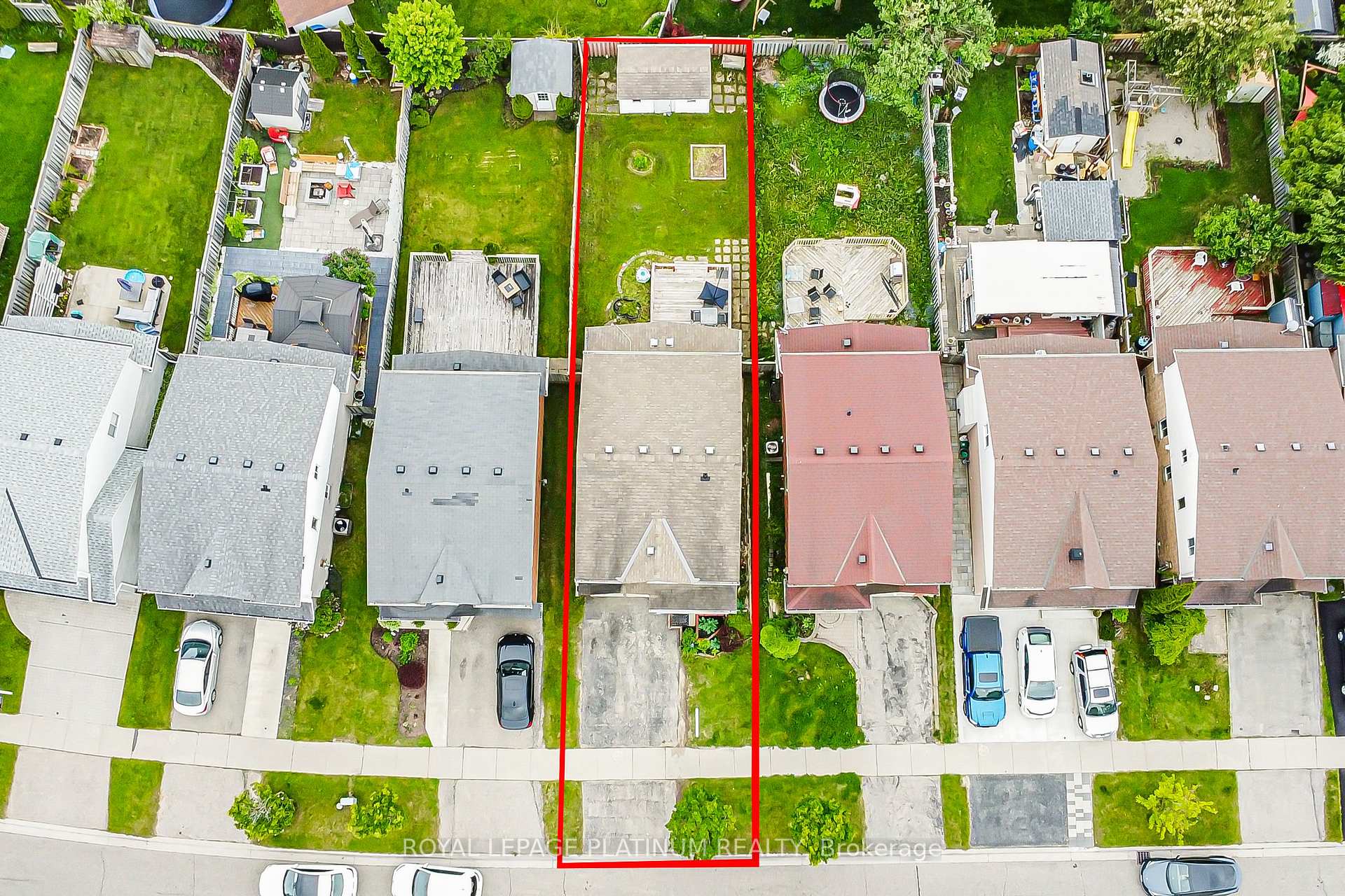 Photo 31 of 257 Grey Fox Drive, Kitchener, Larentian West — HOMEH