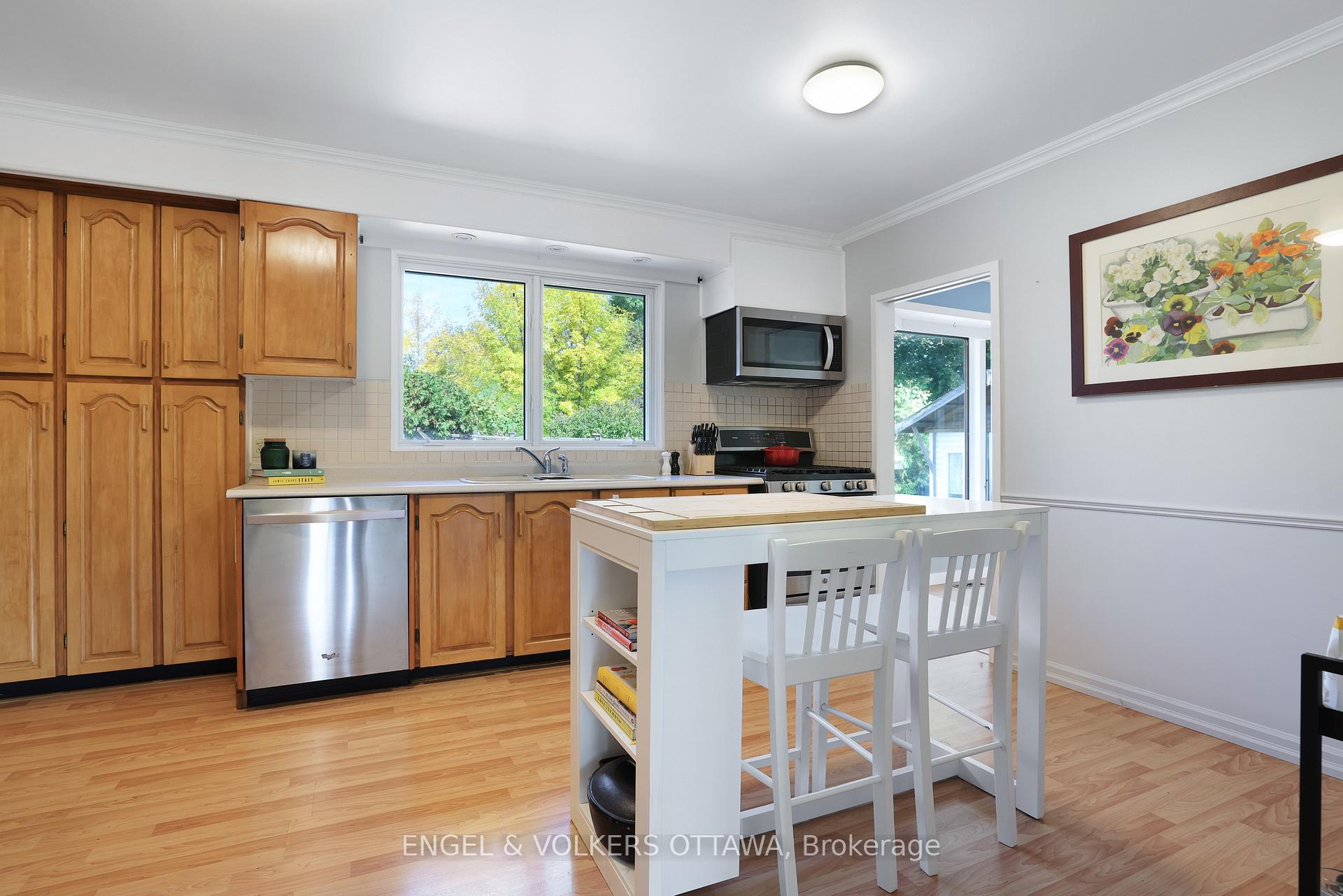 Photo 14 of 97 Banning Road, Ottawa, Kanata - Glencairn/Hazeldean — HOMEH