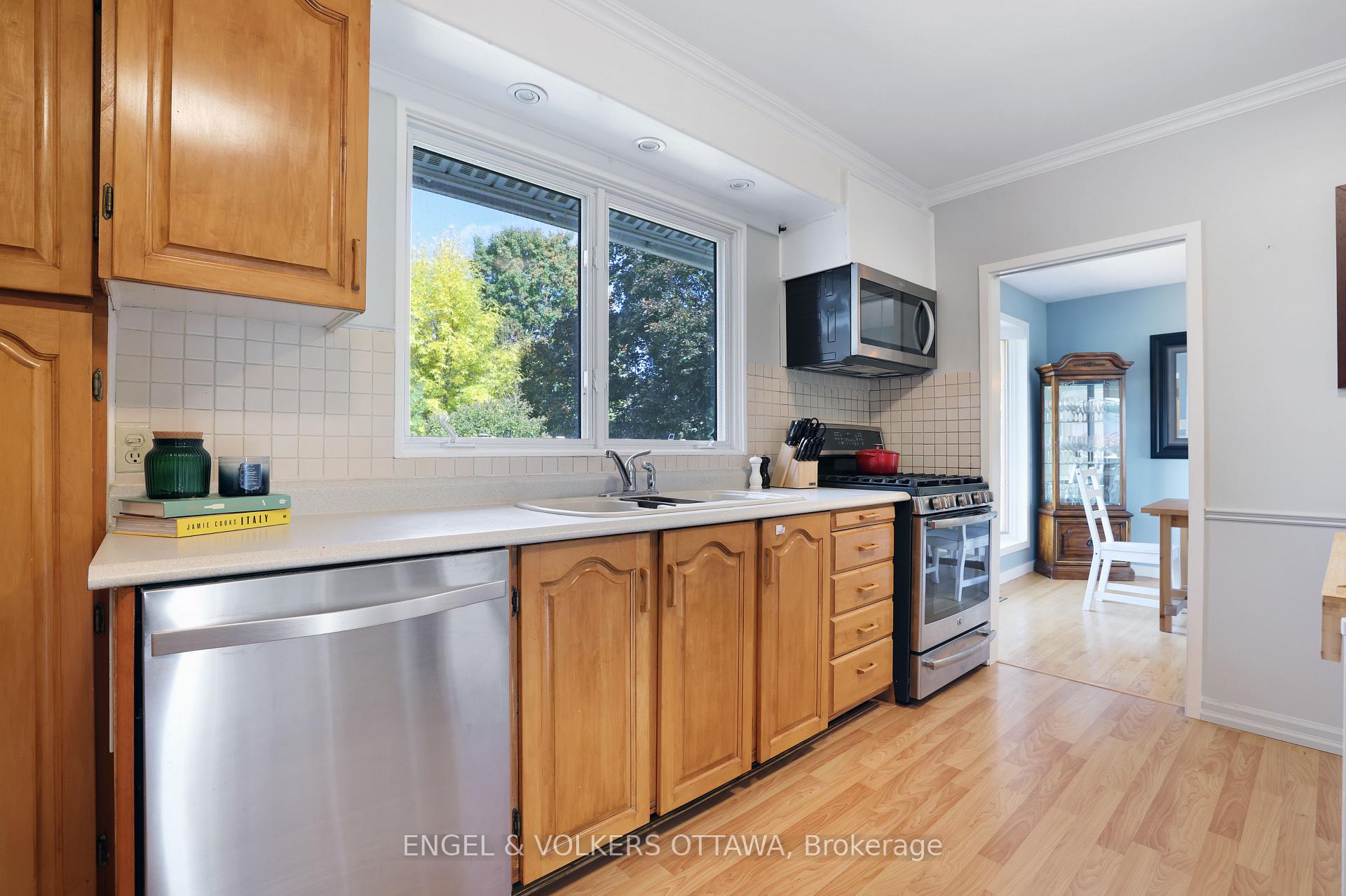 Photo 15 of 97 Banning Road, Ottawa, Kanata - Glencairn/Hazeldean — HOMEH