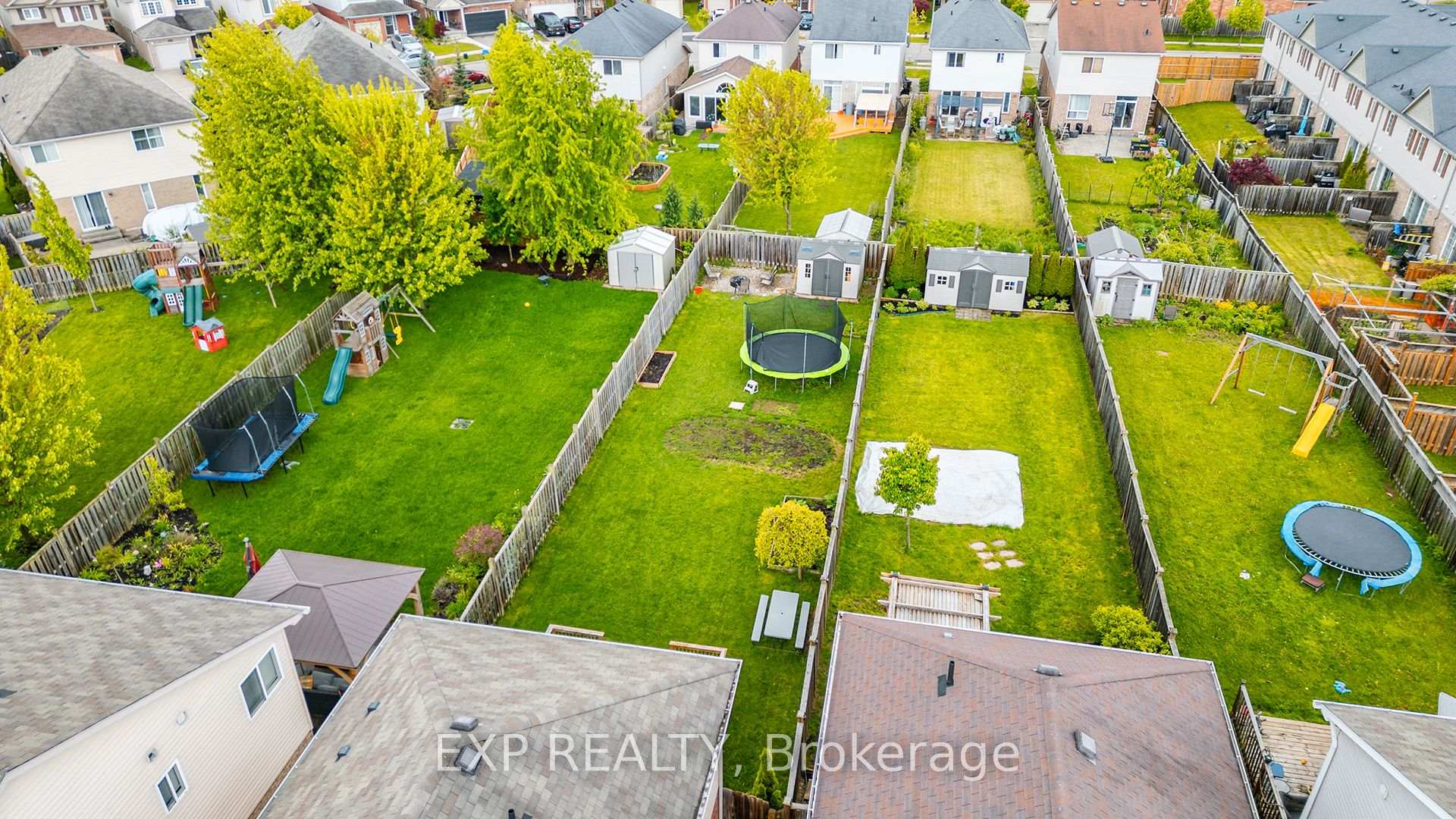 Photo 27 of 453 Beaumont Crescent, Kitchener — HOMEH