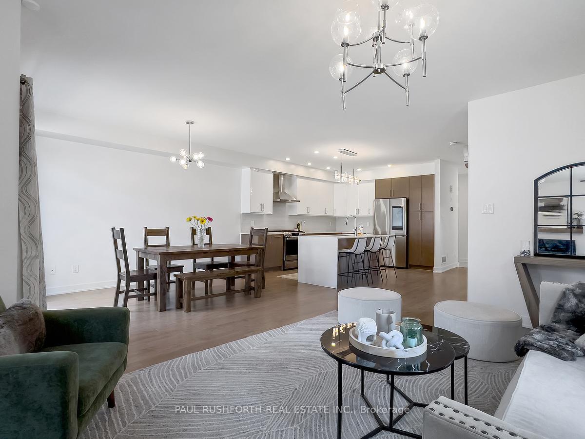 Photo 9 of 21 Mendoza Way, Ottawa, Kanata - Emerald Meadows/Trailwest — HOMEH