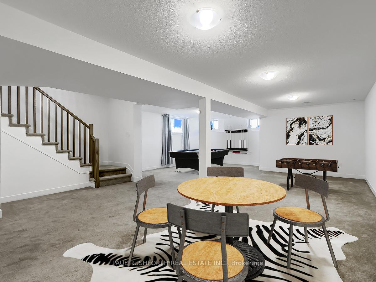 Photo 20 of 21 Mendoza Way, Ottawa, Kanata - Emerald Meadows/Trailwest — HOMEH