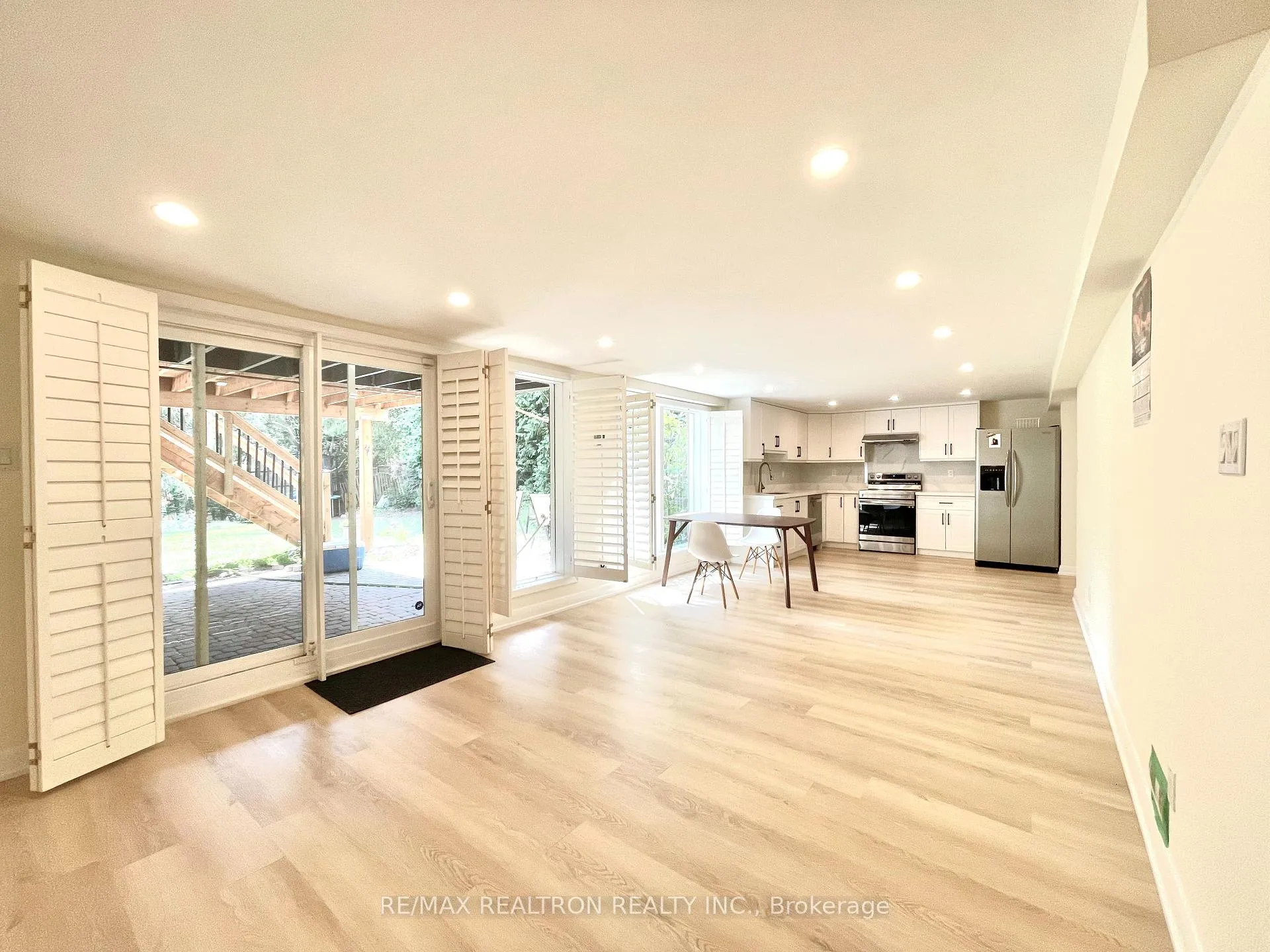 Photo 9 of Unit Lower, 8 Cedar Forest Drive, Markham, Royal Orchard — HOMEH