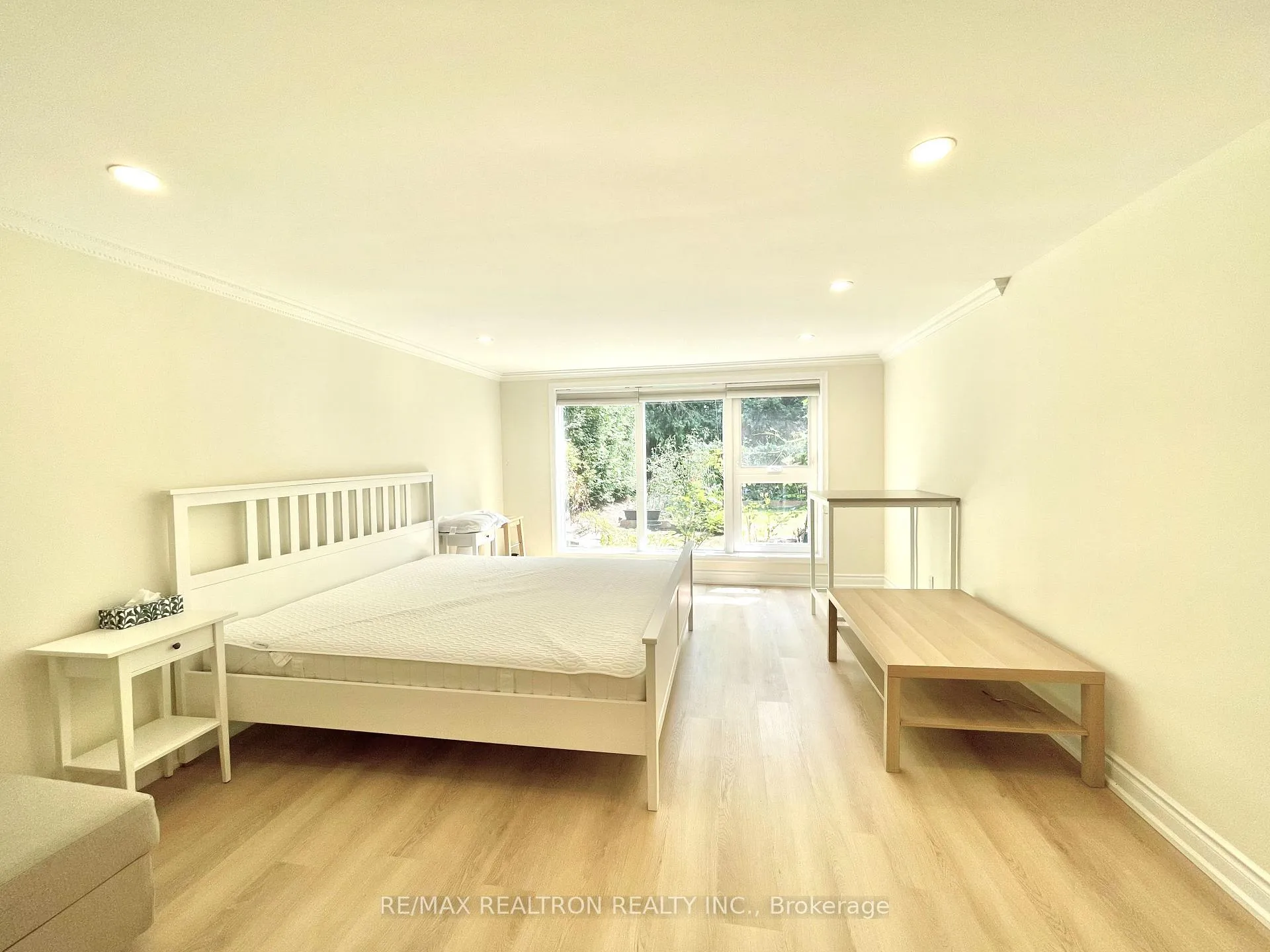 Photo 12 of Unit Lower, 8 Cedar Forest Drive, Markham, Royal Orchard — HOMEH