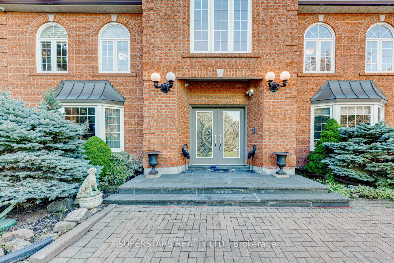 Photo 5 of 1 Personna Boulevard, Markham, Devil's Elbow — HOMEH