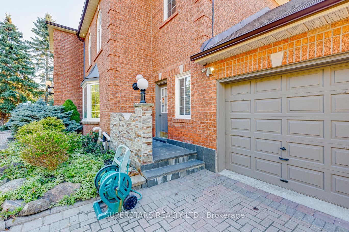 Photo 35 of 1 Personna Boulevard, Markham, Devil's Elbow — HOMEH