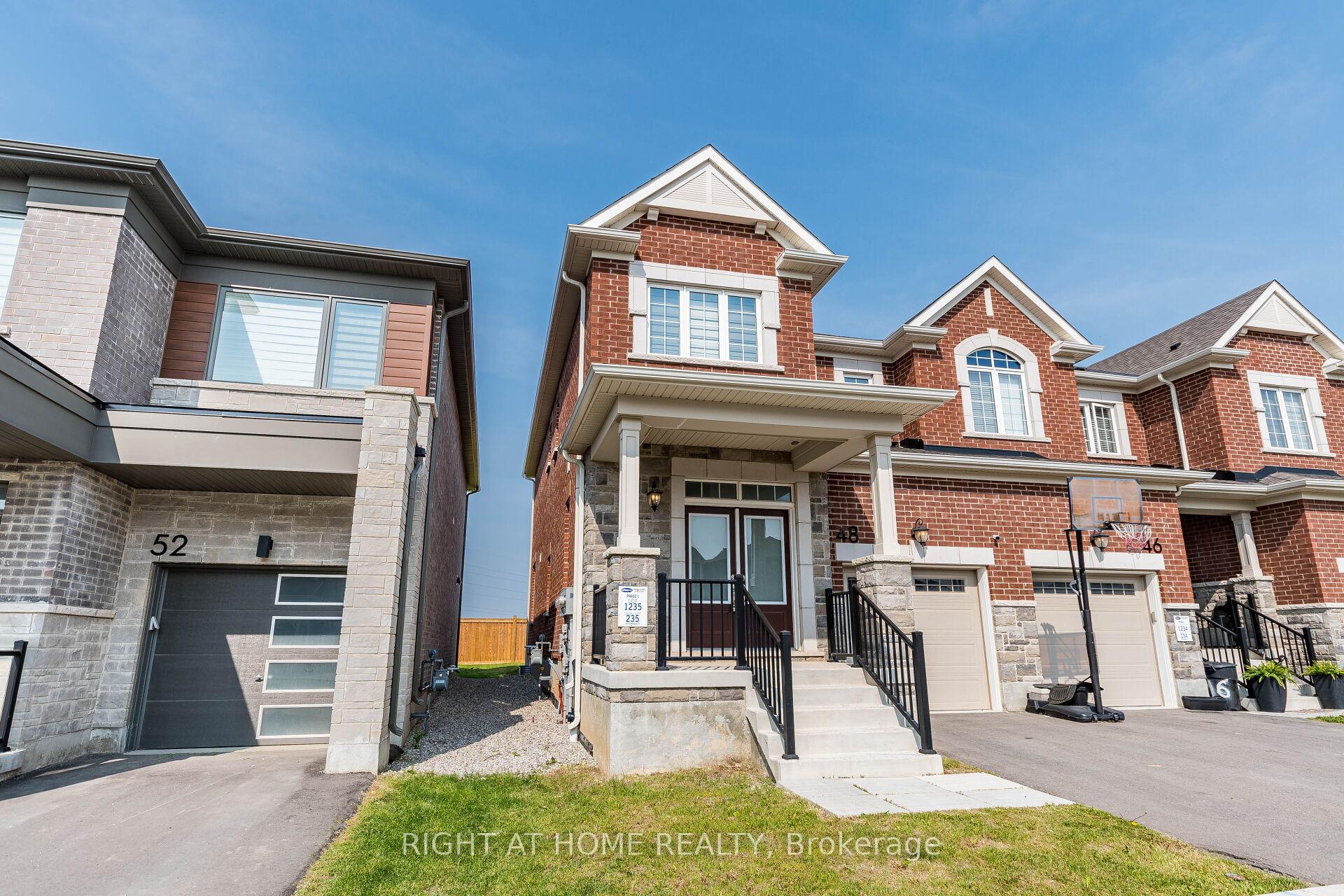 Photo 3 of 48 Forestwalk Street, Kitchener — HOMEH