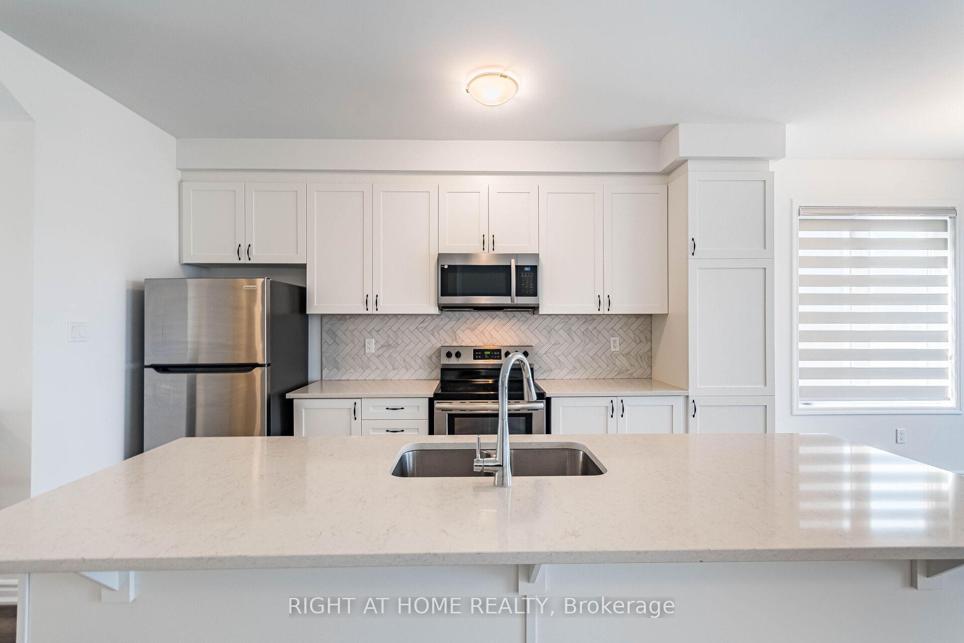 Photo 13 of 48 Forestwalk Street, Kitchener — HOMEH