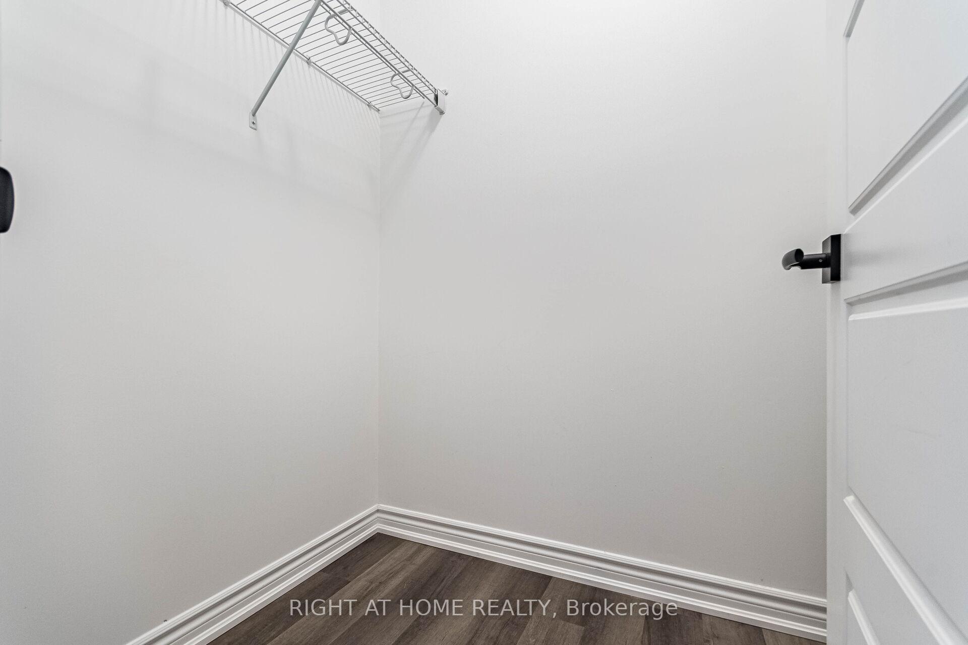 Photo 19 of 48 Forestwalk Street, Kitchener — HOMEH