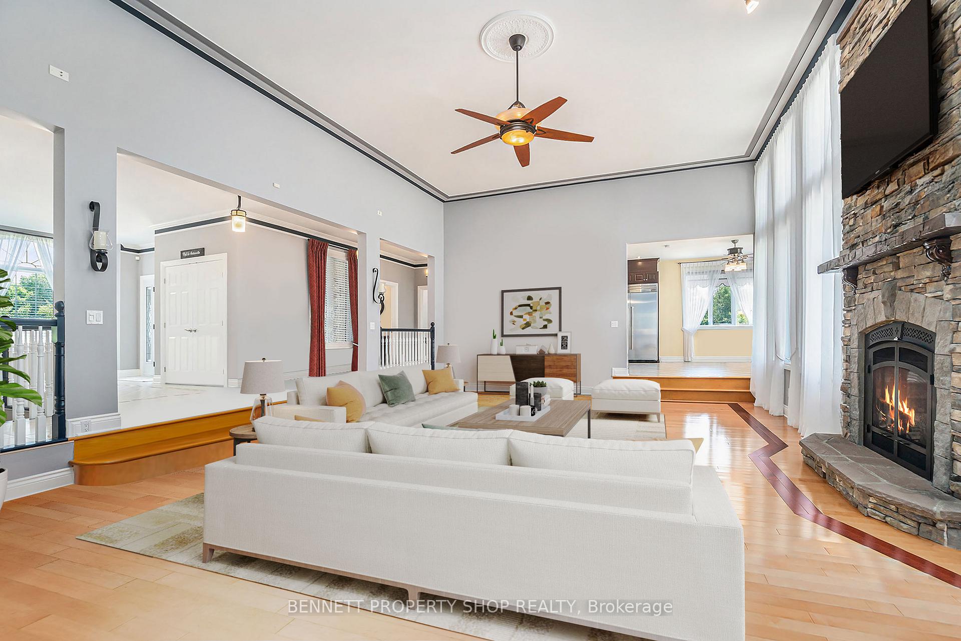 Photo 7 of 17 Panandrick View Drive, Ottawa, Kanata - Rural Kanata (Central) — HOMEH