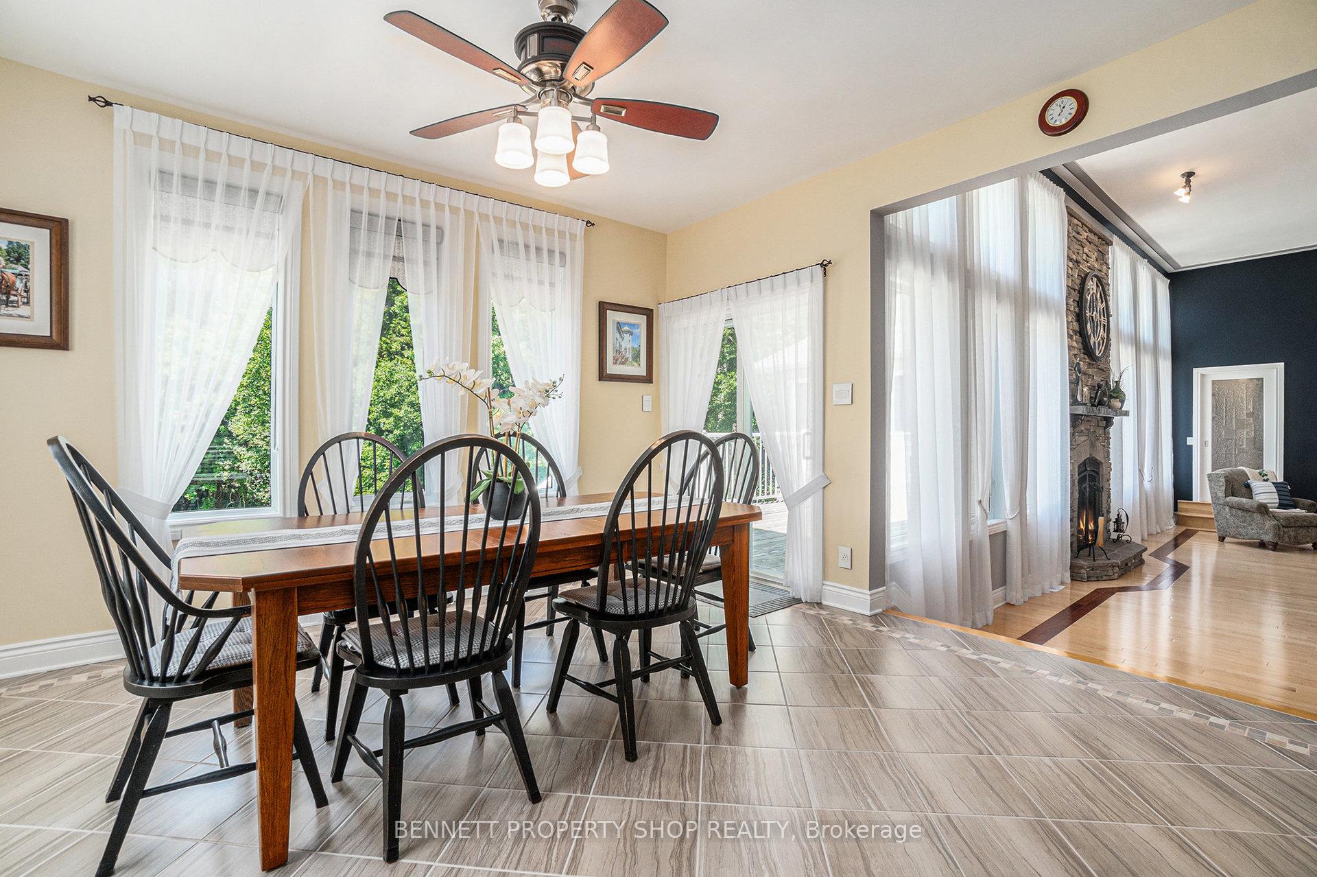 Photo 13 of 17 Panandrick View Drive, Ottawa, Kanata - Rural Kanata (Central) — HOMEH