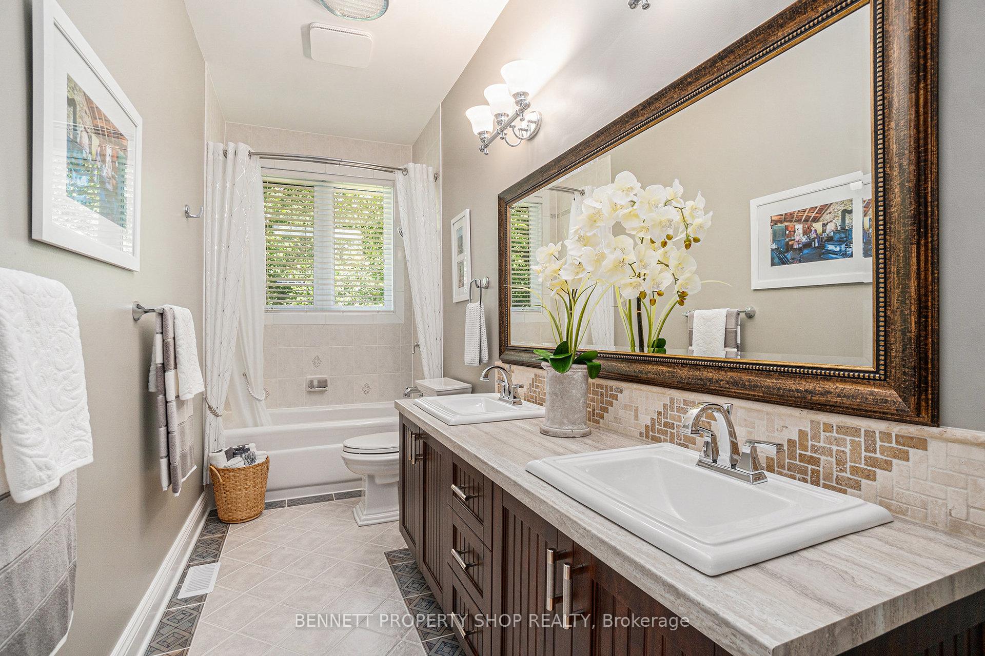 Photo 28 of 17 Panandrick View Drive, Ottawa, Kanata - Rural Kanata (Central) — HOMEH