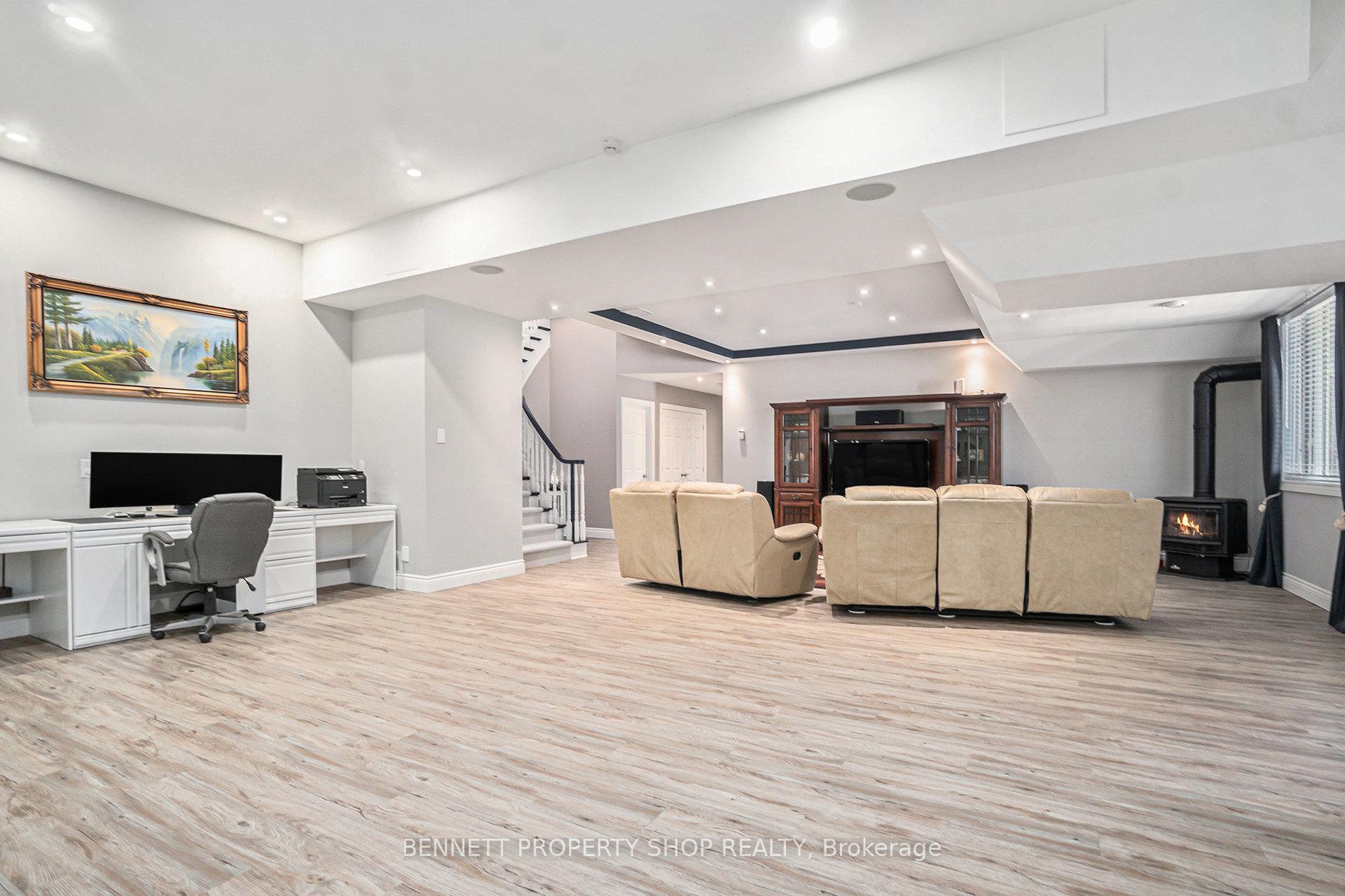 Photo 30 of 17 Panandrick View Drive, Ottawa, Kanata - Rural Kanata (Central) — HOMEH