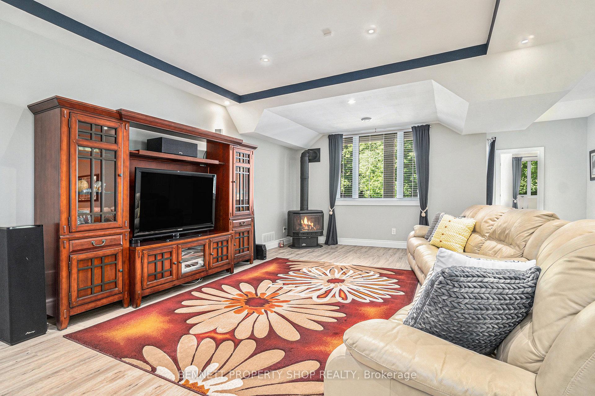 Photo 35 of 17 Panandrick View Drive, Ottawa, Kanata - Rural Kanata (Central) — HOMEH
