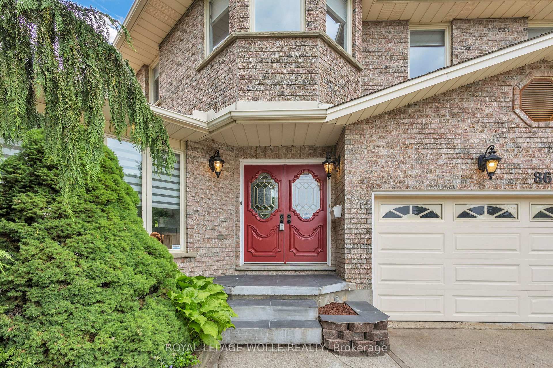 Photo 4 of 86 Corfield Drive, Kitchener — HOMEH