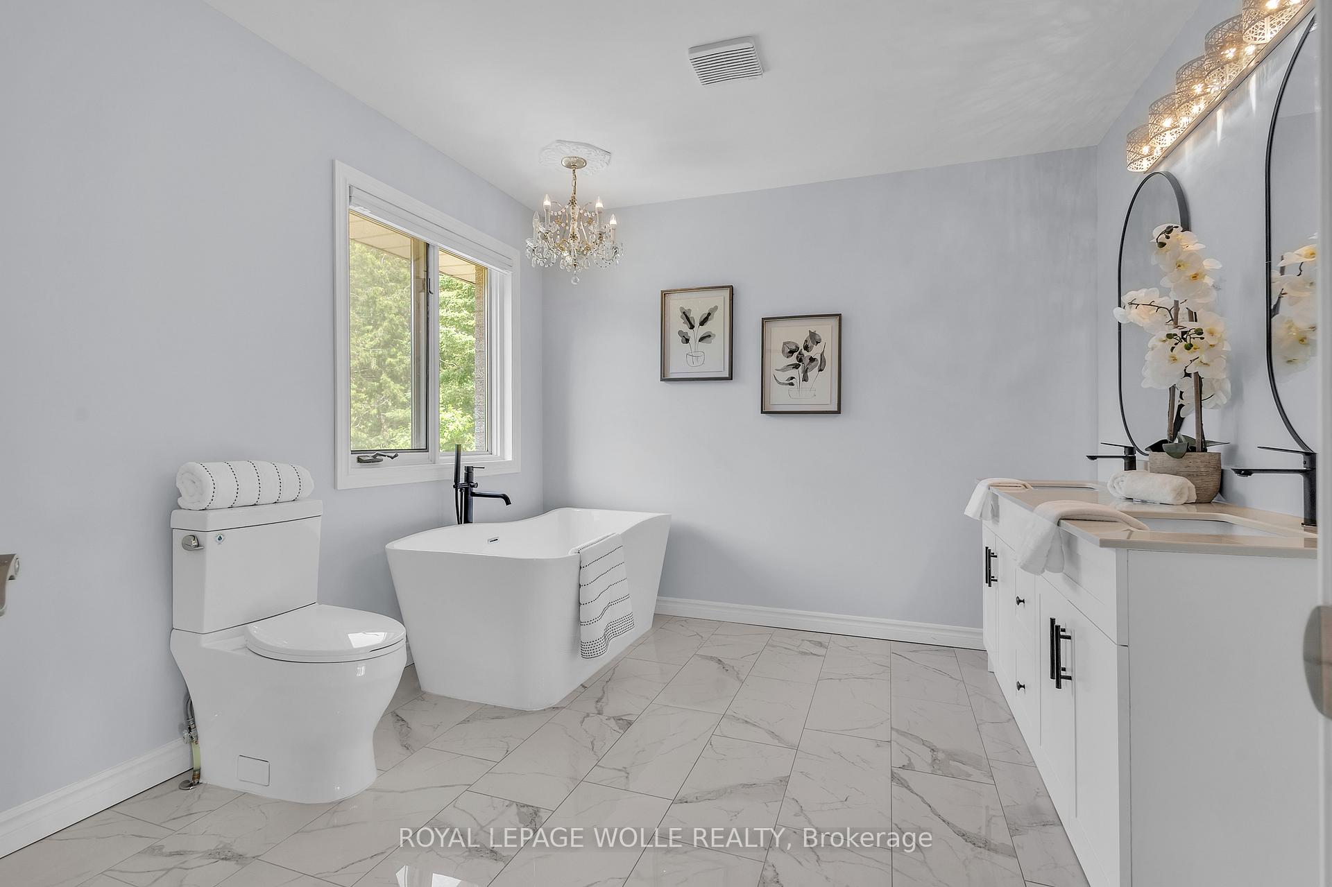 Photo 22 of 86 Corfield Drive, Kitchener — HOMEH