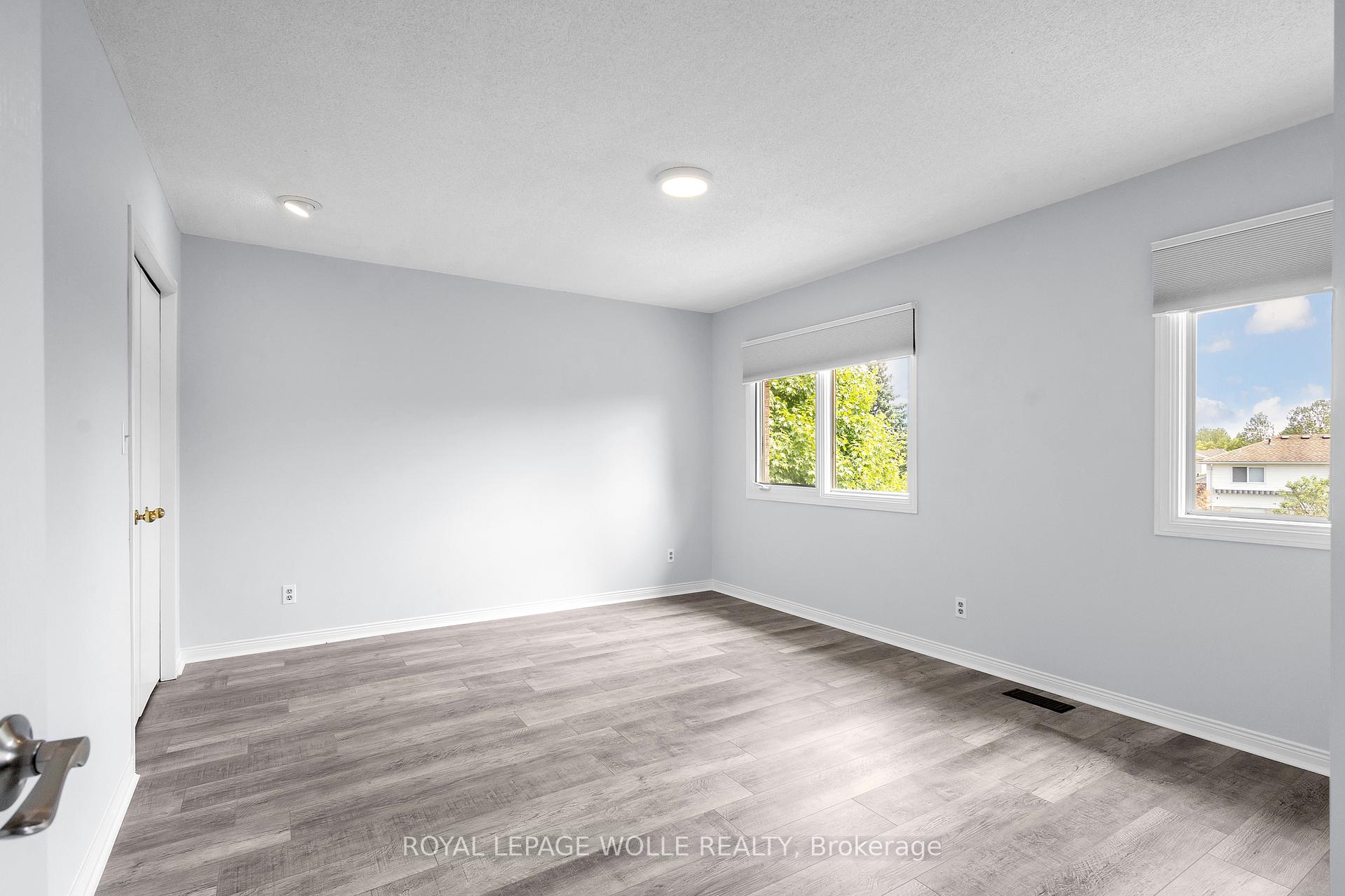 Photo 28 of 86 Corfield Drive, Kitchener — HOMEH