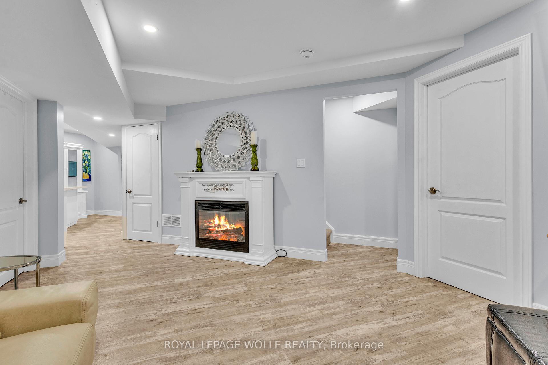 Photo 30 of 86 Corfield Drive, Kitchener — HOMEH