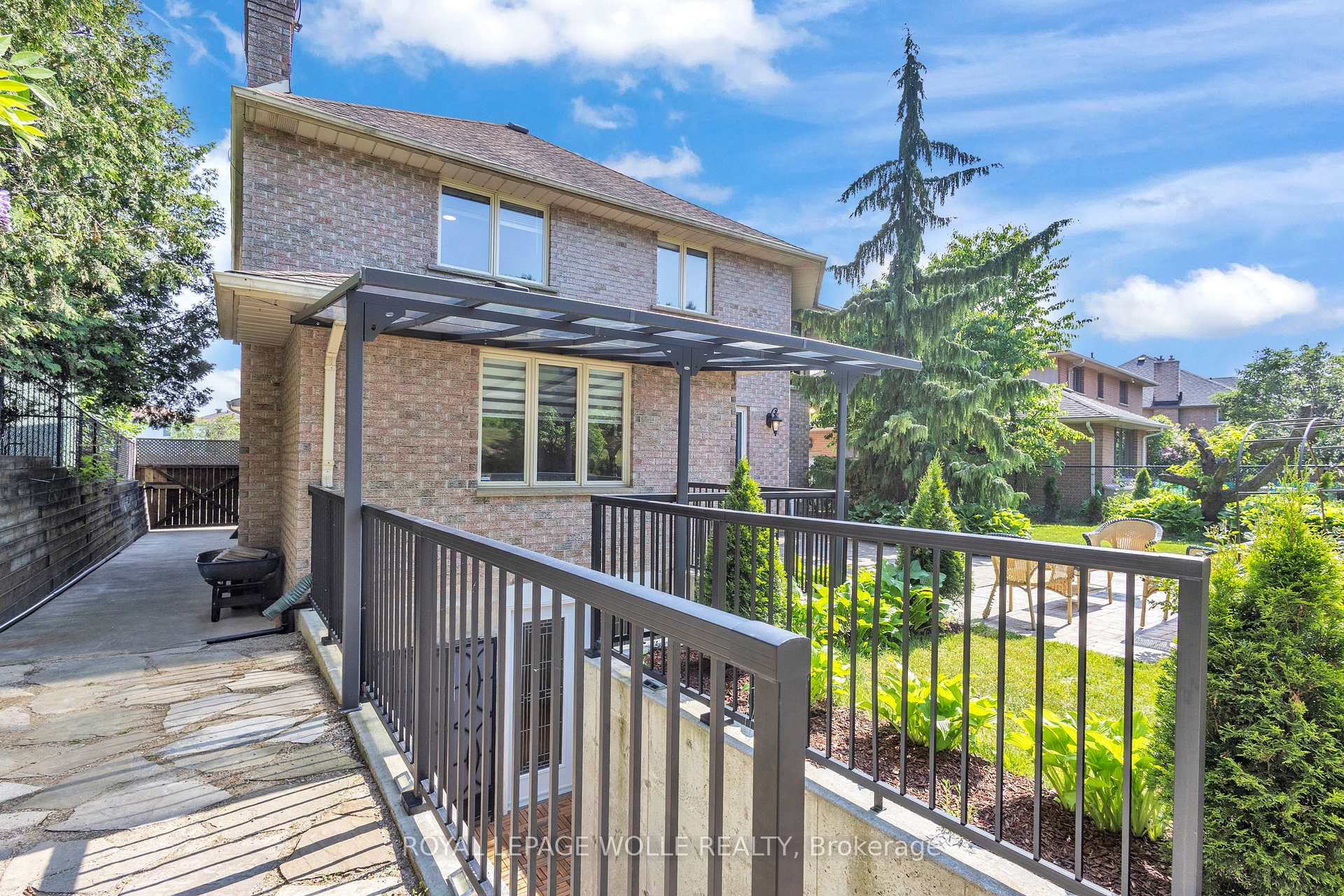 Photo 43 of 86 Corfield Drive, Kitchener — HOMEH