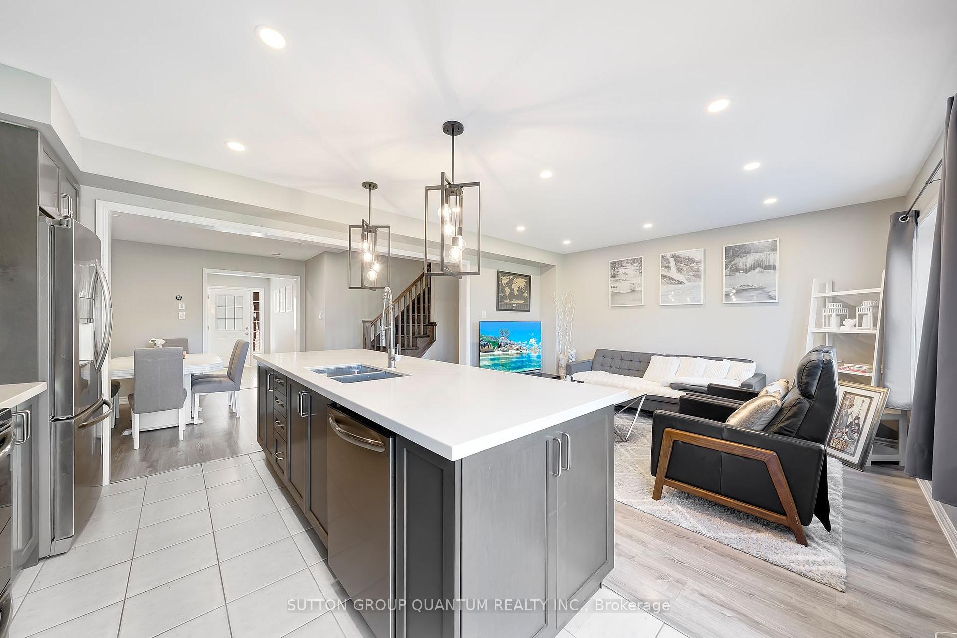 Photo 10 of Unit 38, 230 Avonsyde Boulevard, Hamilton, Waterdown — HOMEH